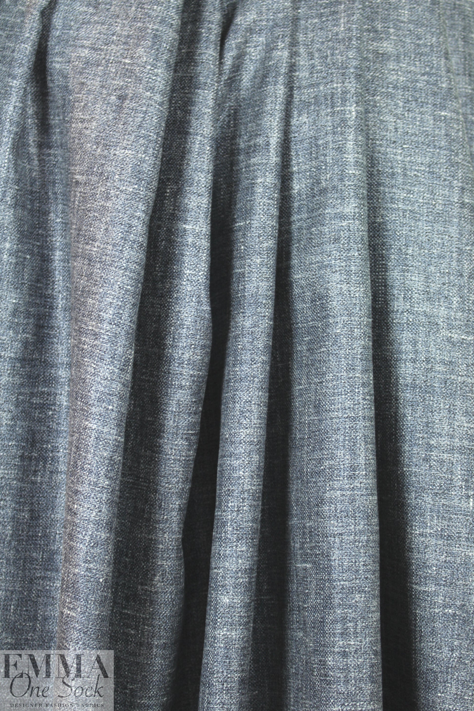 NY designer tweedy blue silk/viscose suiting