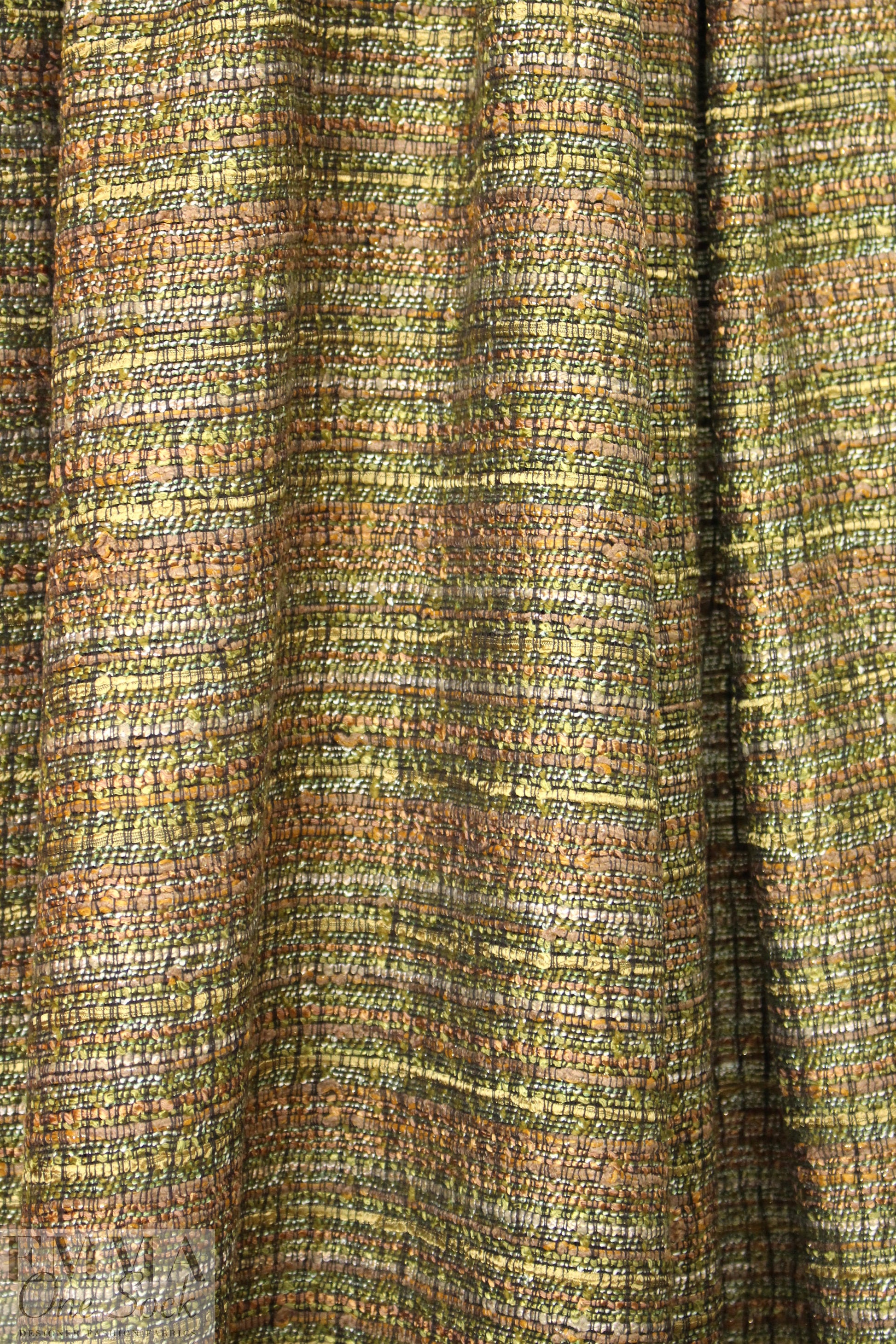 Italian cotton blend basketweave copper tones suiting .66 yds