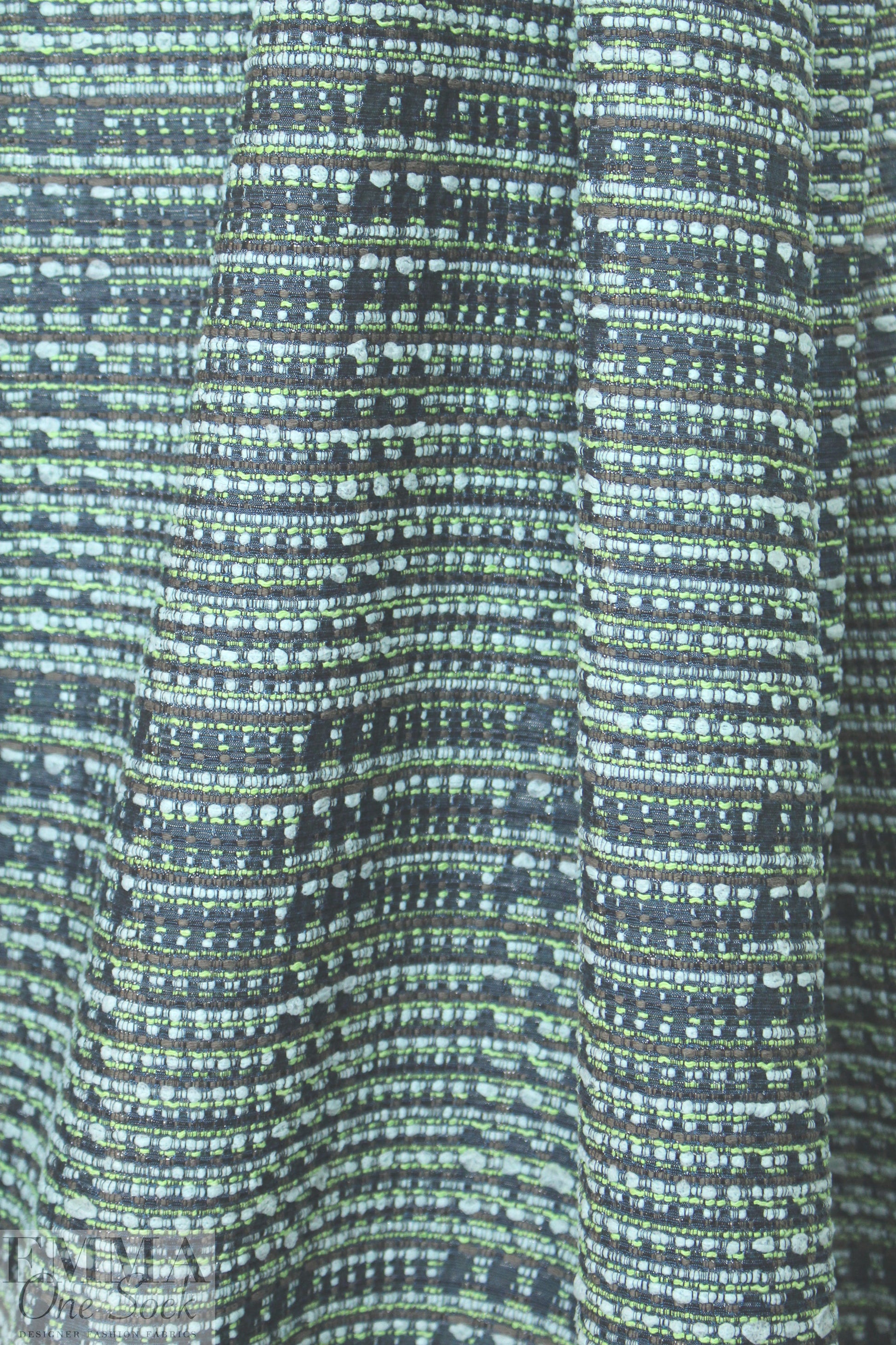 Italian viscose blend glen plaid boucle' suiting 2 yd