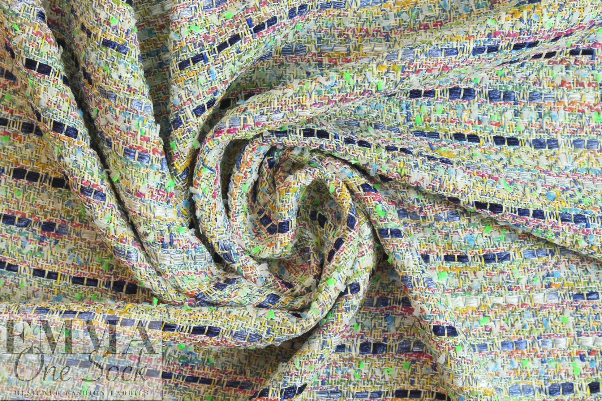 Italian 'blue ribbon' boucle' tweed suiting