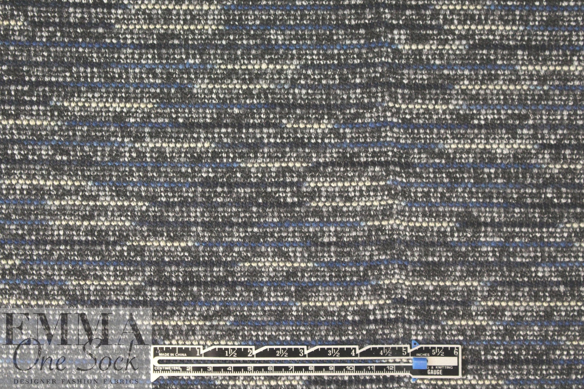 blue/black/ivory 2-ply tweedy sweater knit 1.625 yd