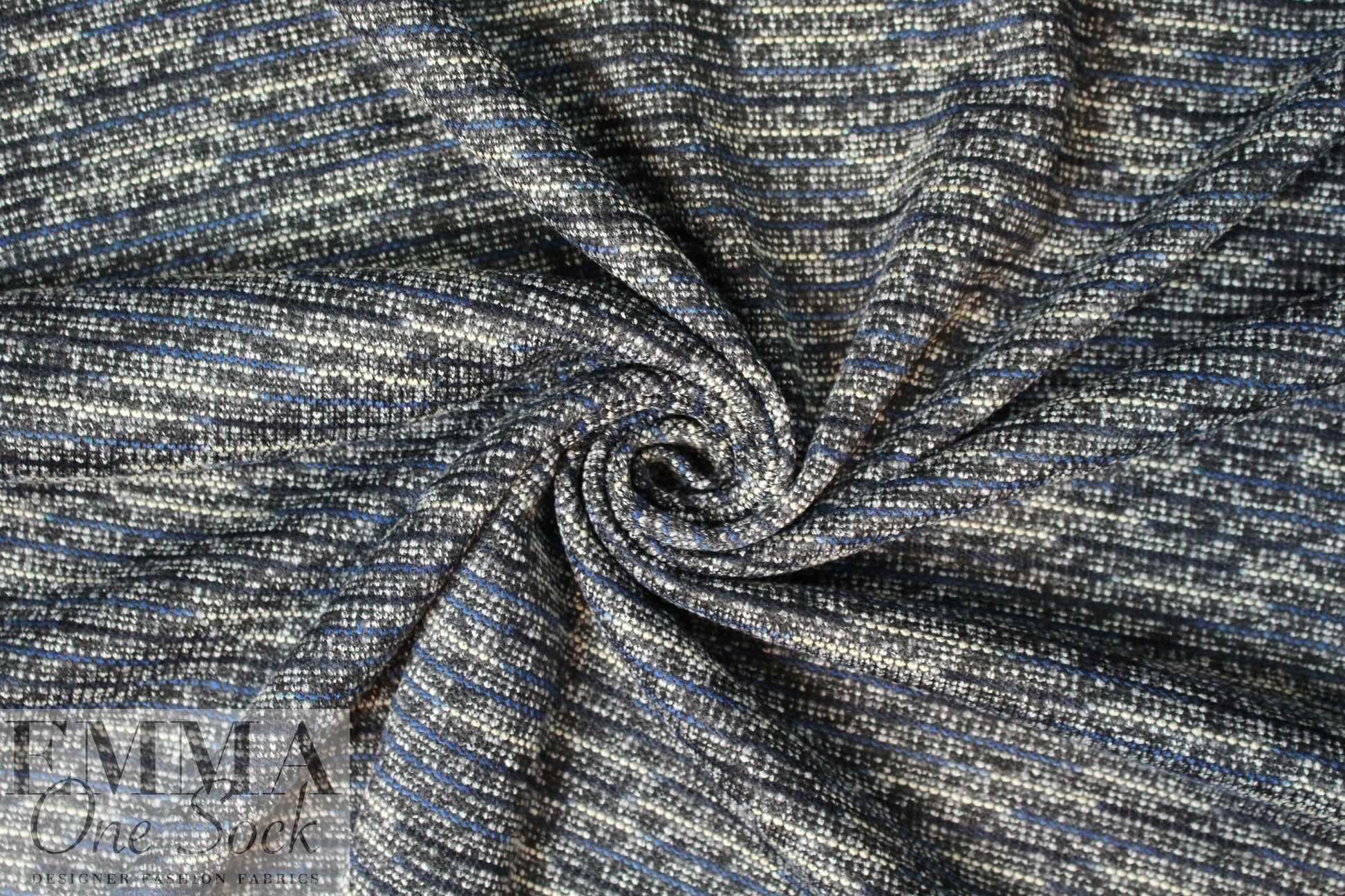 blue/black/ivory 2-ply tweedy sweater knit