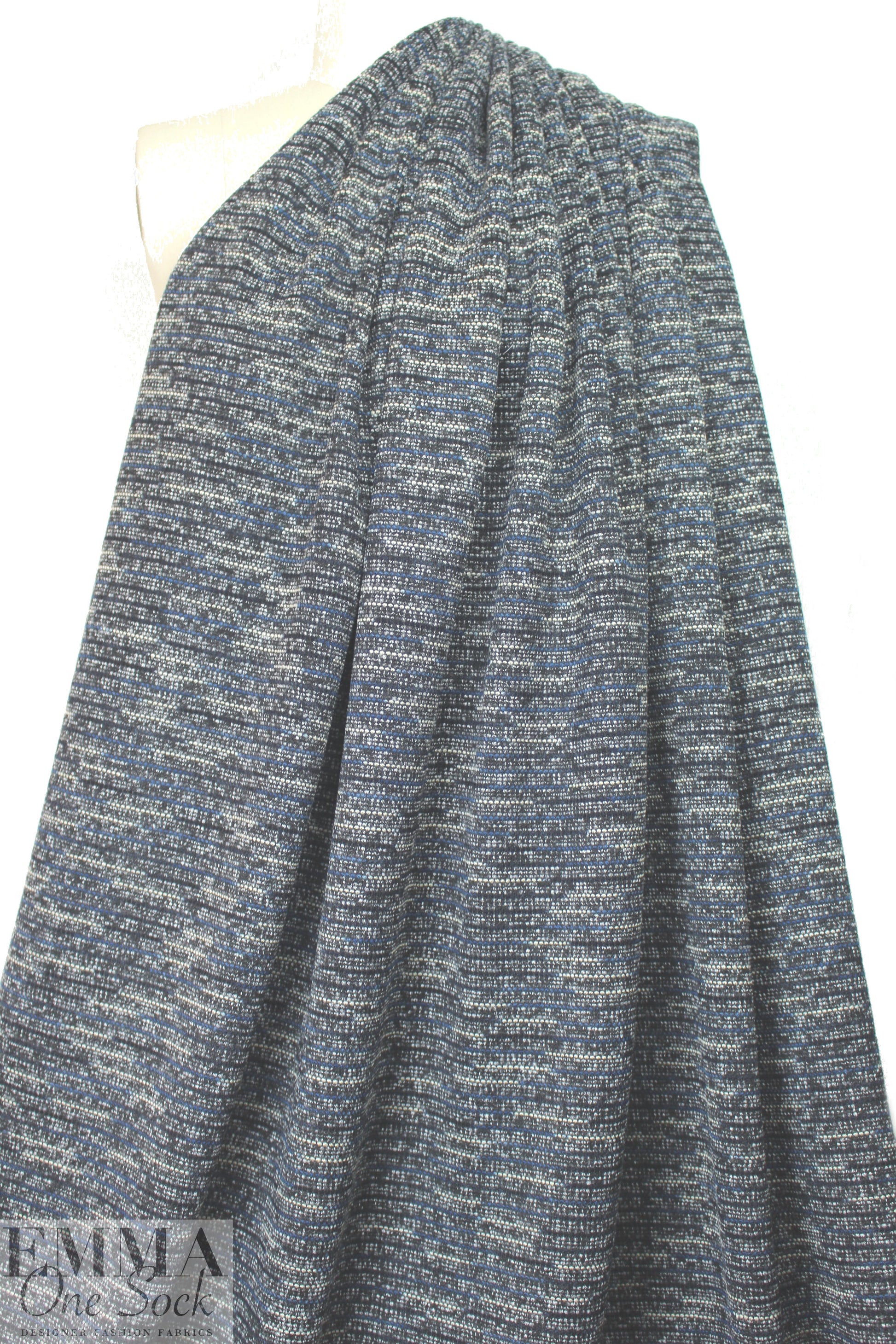 blue/black/ivory 2-ply tweedy sweater knit