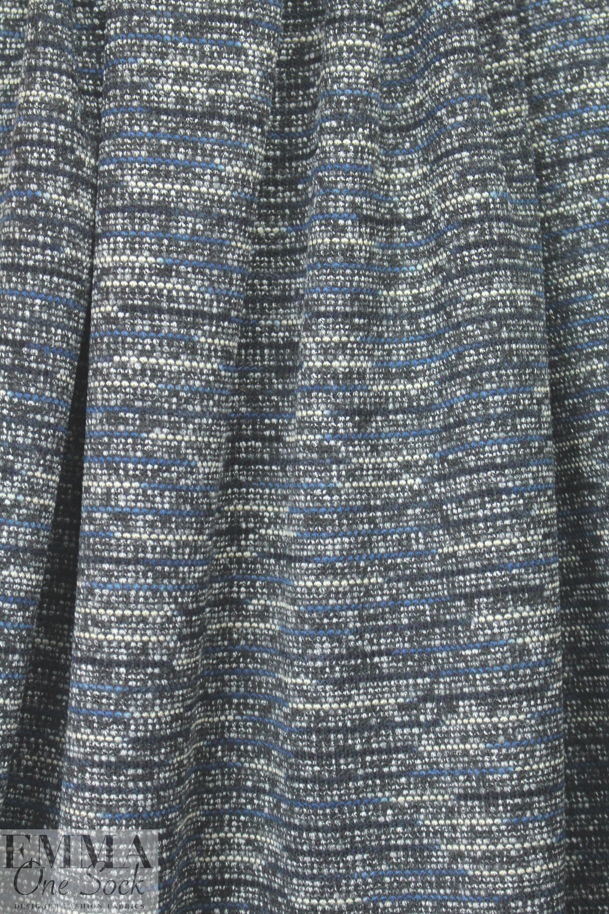 blue/black/ivory 2-ply tweedy sweater knit