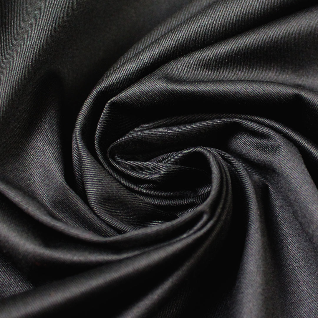Italian cotton satin finish stretch twill - black 1.5 yds