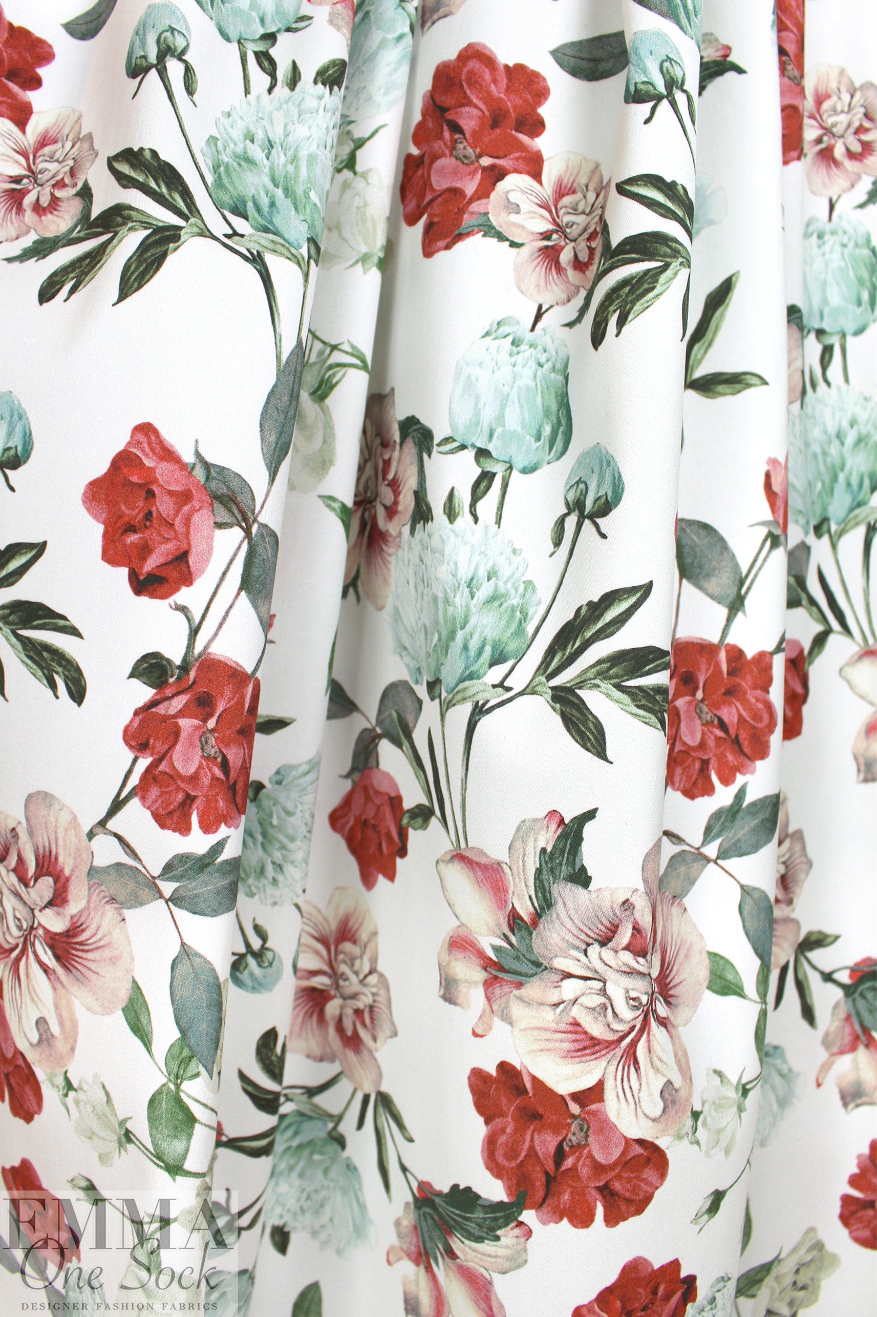 'garden roses' stretch cotton twill 1.125 yds