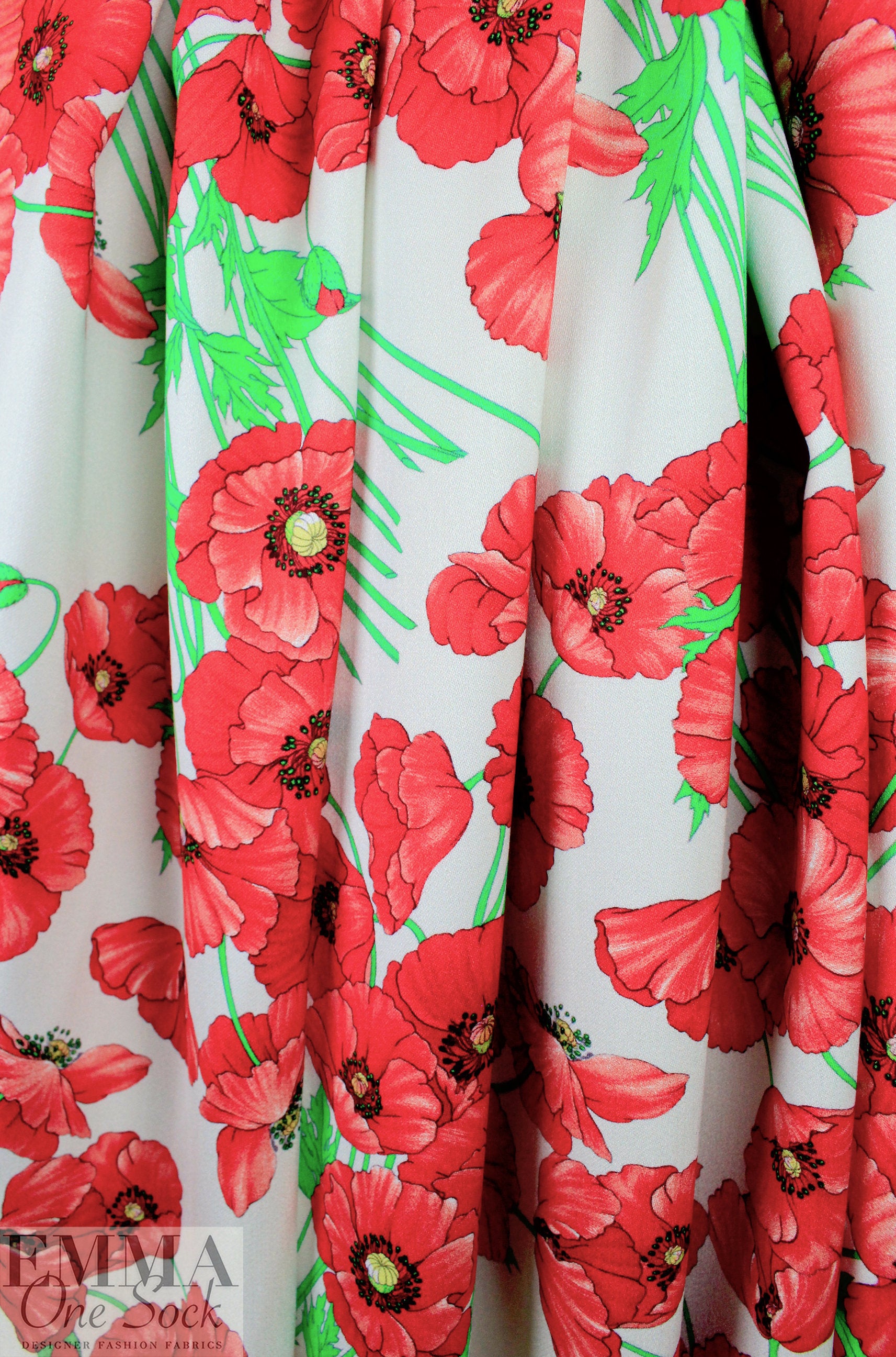 Emanue1 Ungaro haute couture viscose - poppy flowers 1.5 yds