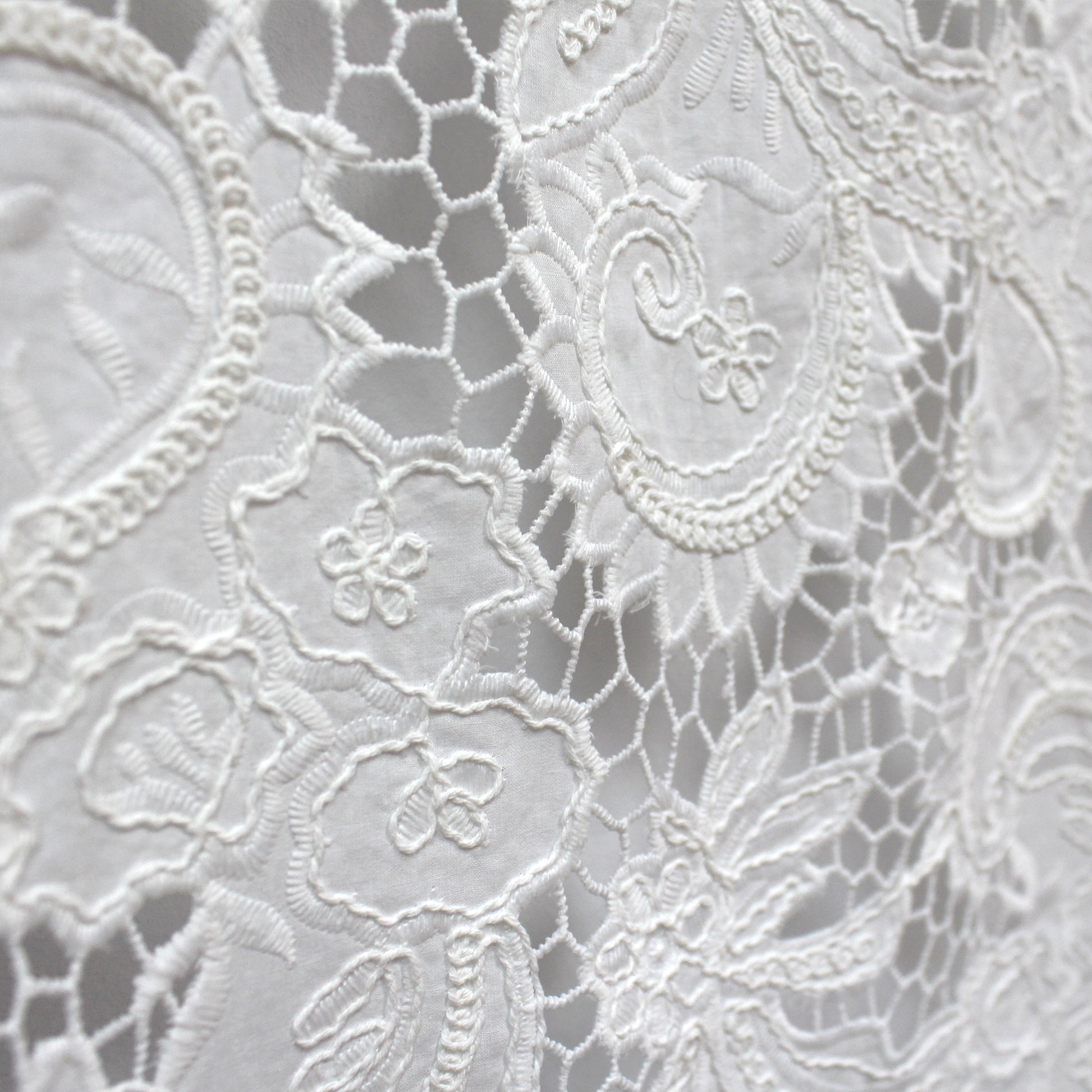 'Venezia' exquisite embroidered cotton lace