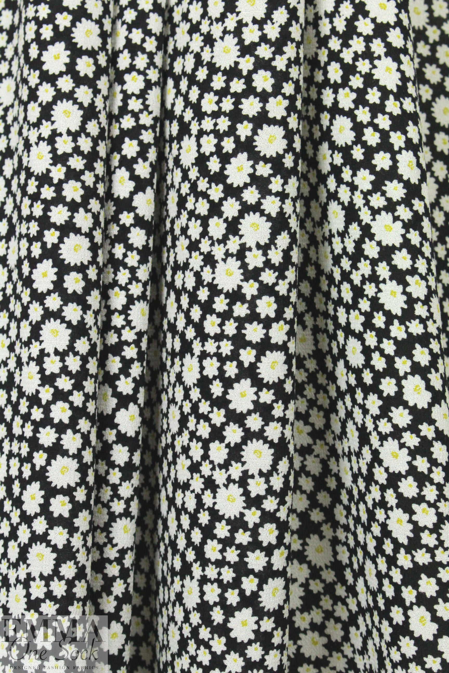 Italian teeny floral viscose crepe woven