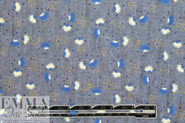 Italian little flower bursts drapey viscose woven 1 yard