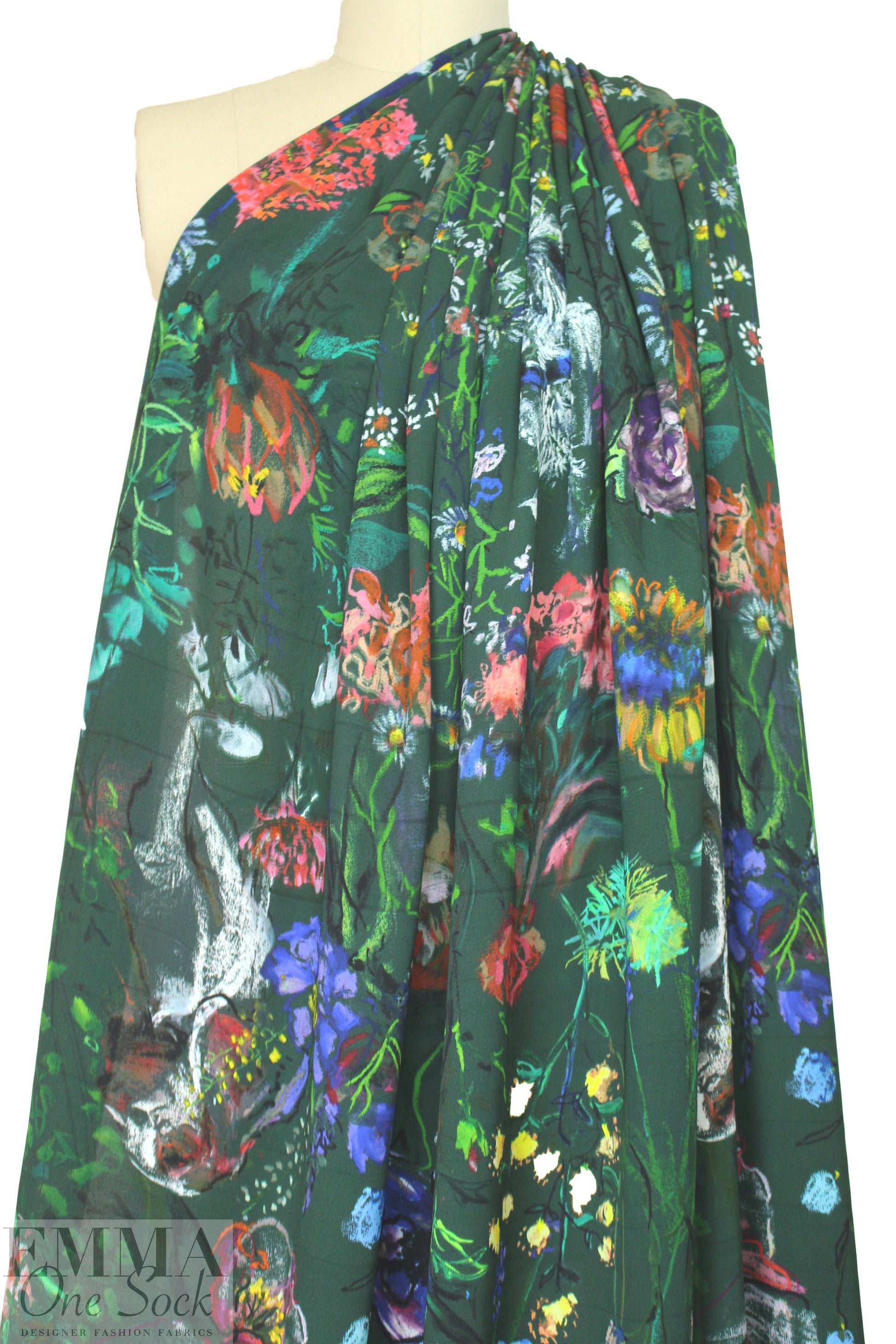Italian viscose crepe woven - fleurs et chiens *FLAW*