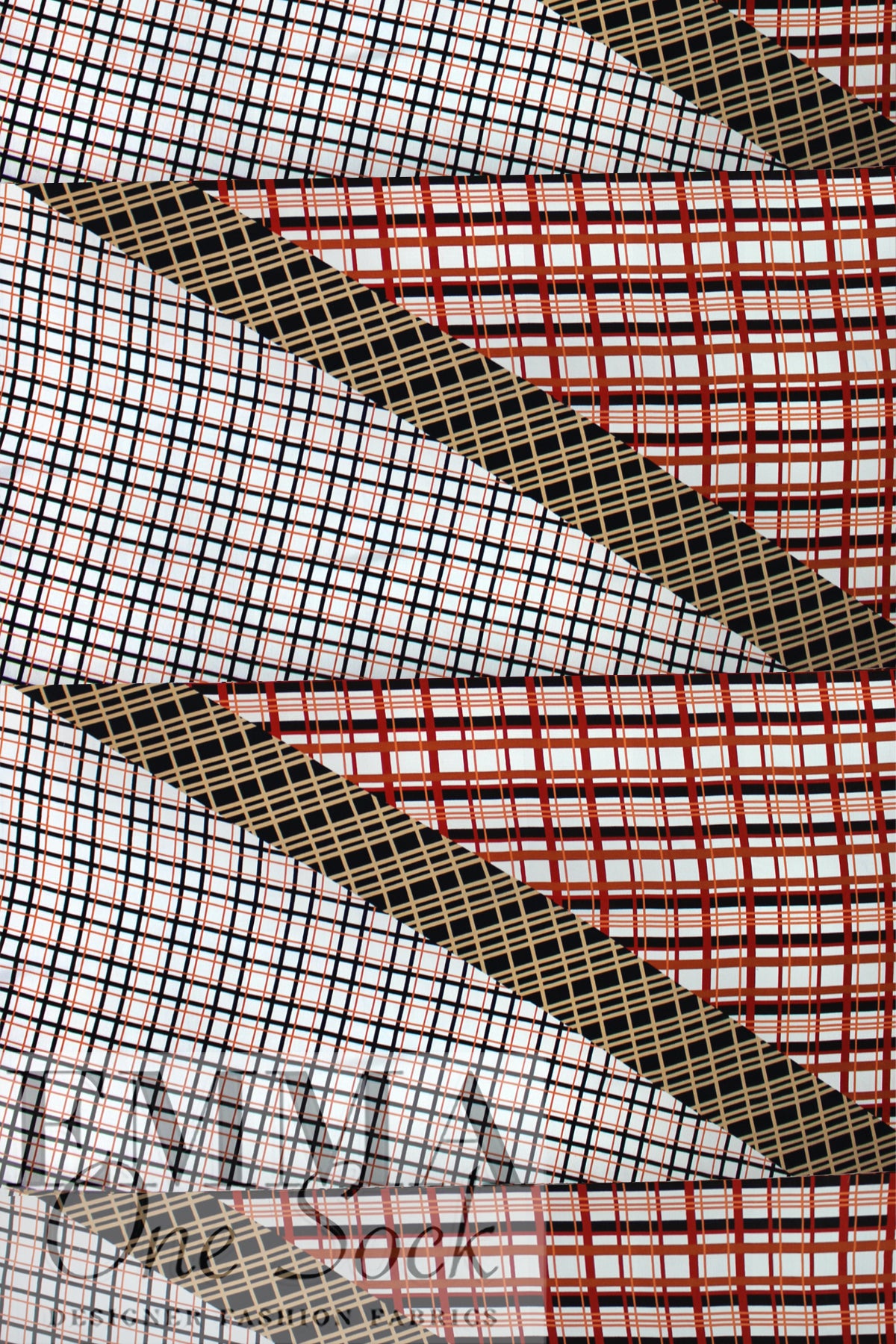 Massim0 viscose crepe woven - intersecting plaids .75 yds