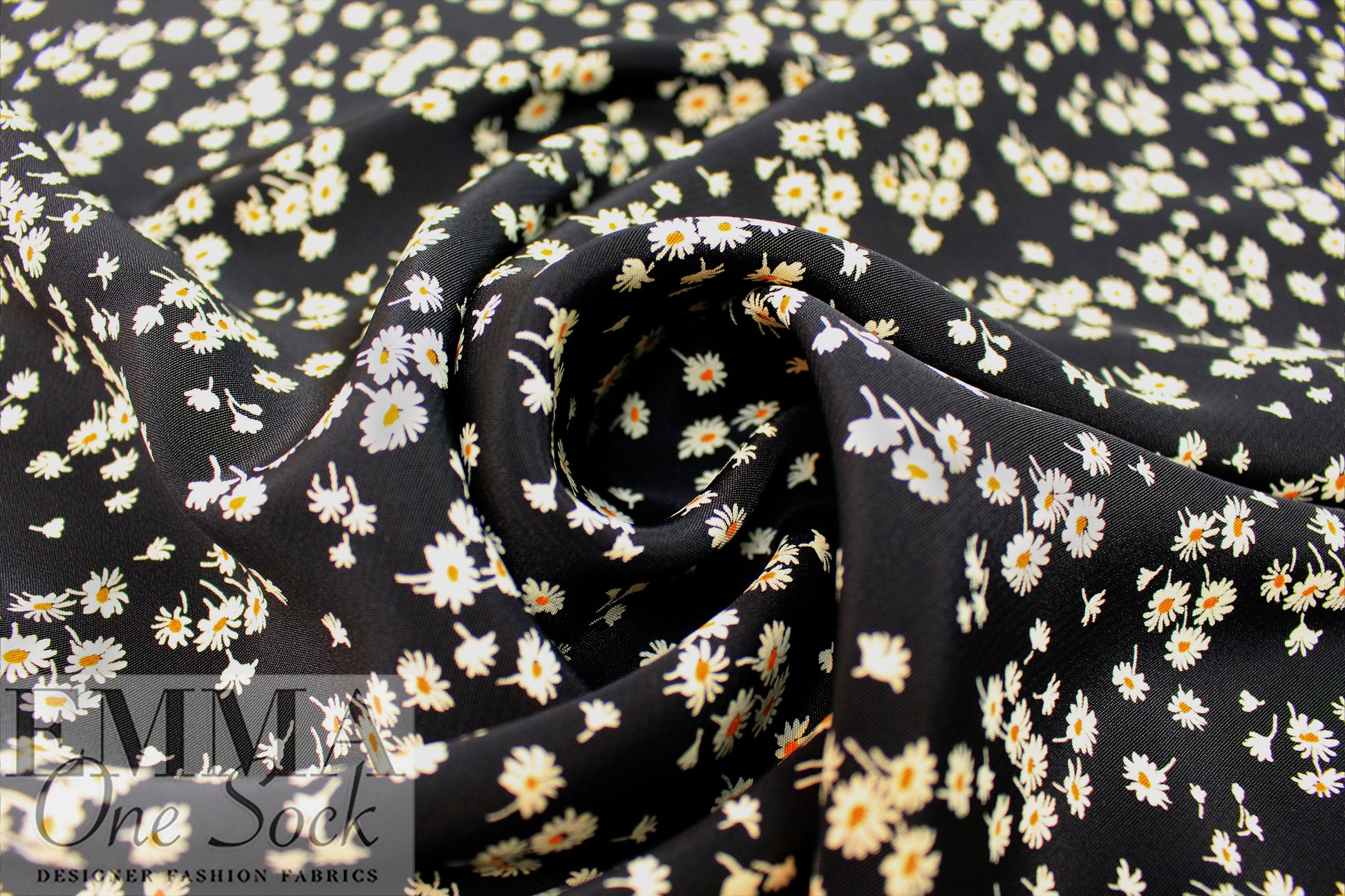 Italian designer tiny daisies drapey viscose woven .75 yds