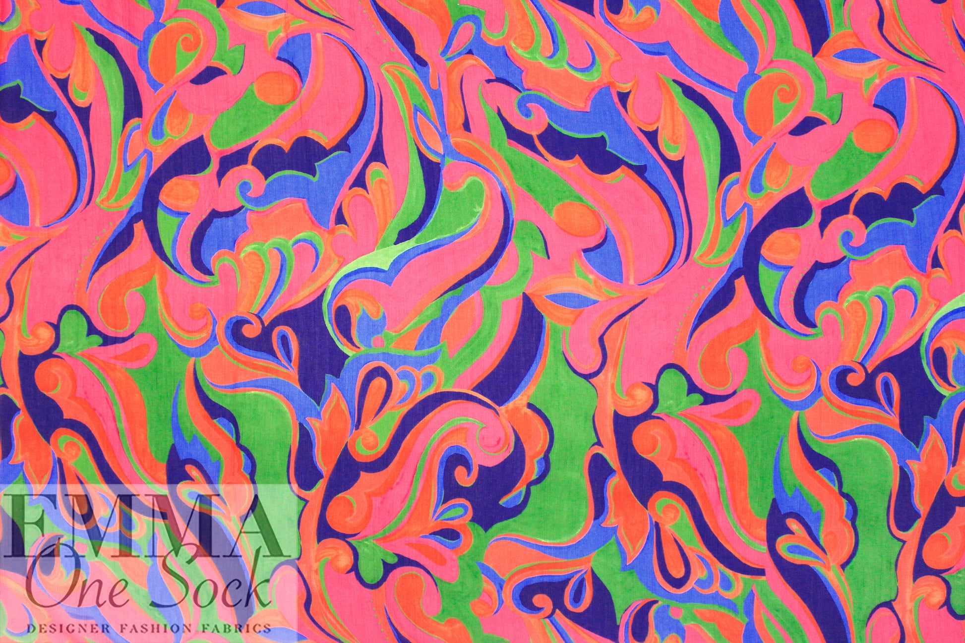 Italian retro mod paisley crinkle viscose woven 1.125 yds