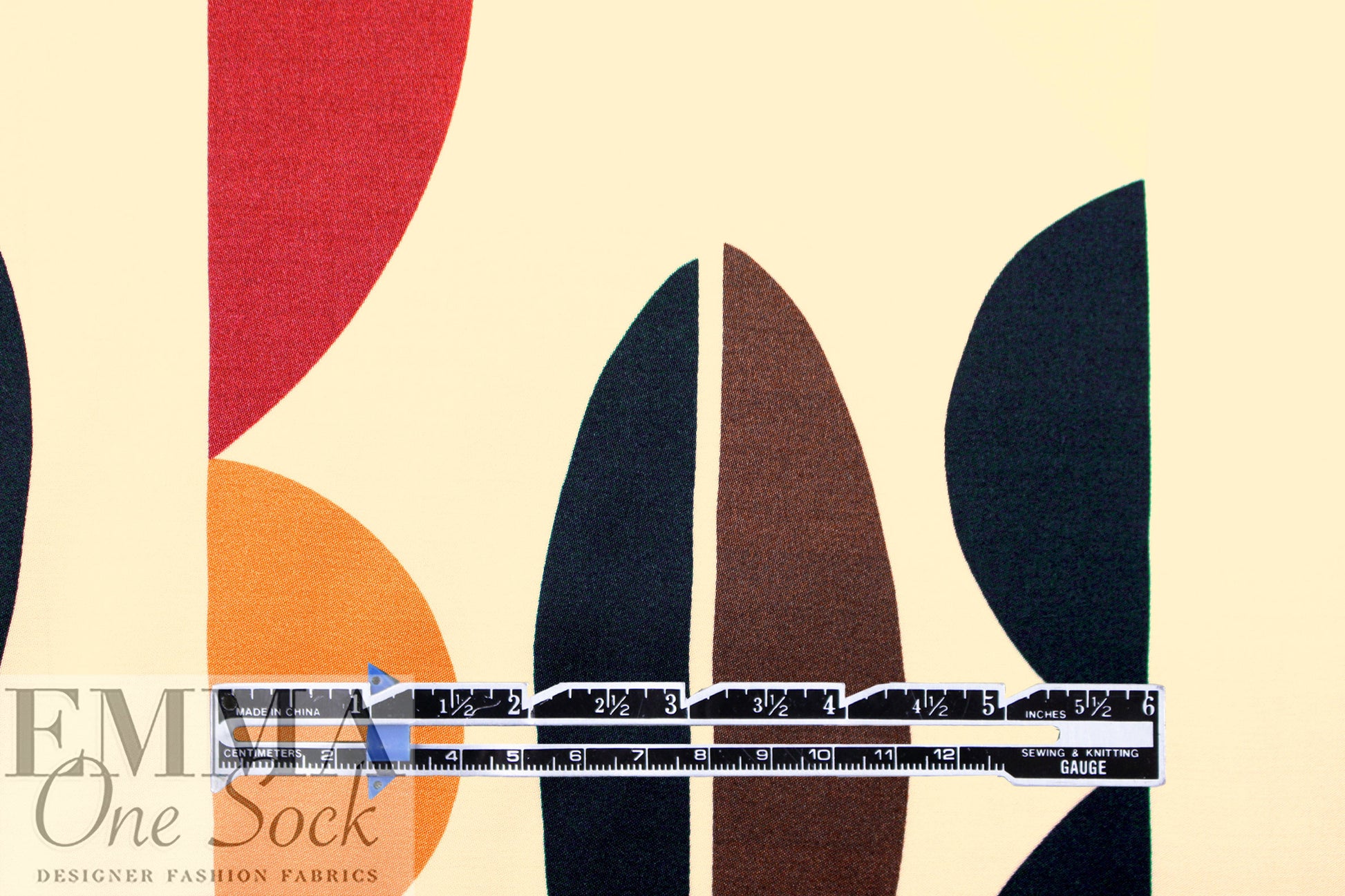 Italian 'coffeeberry' graphic satin viscose woven .75 yds