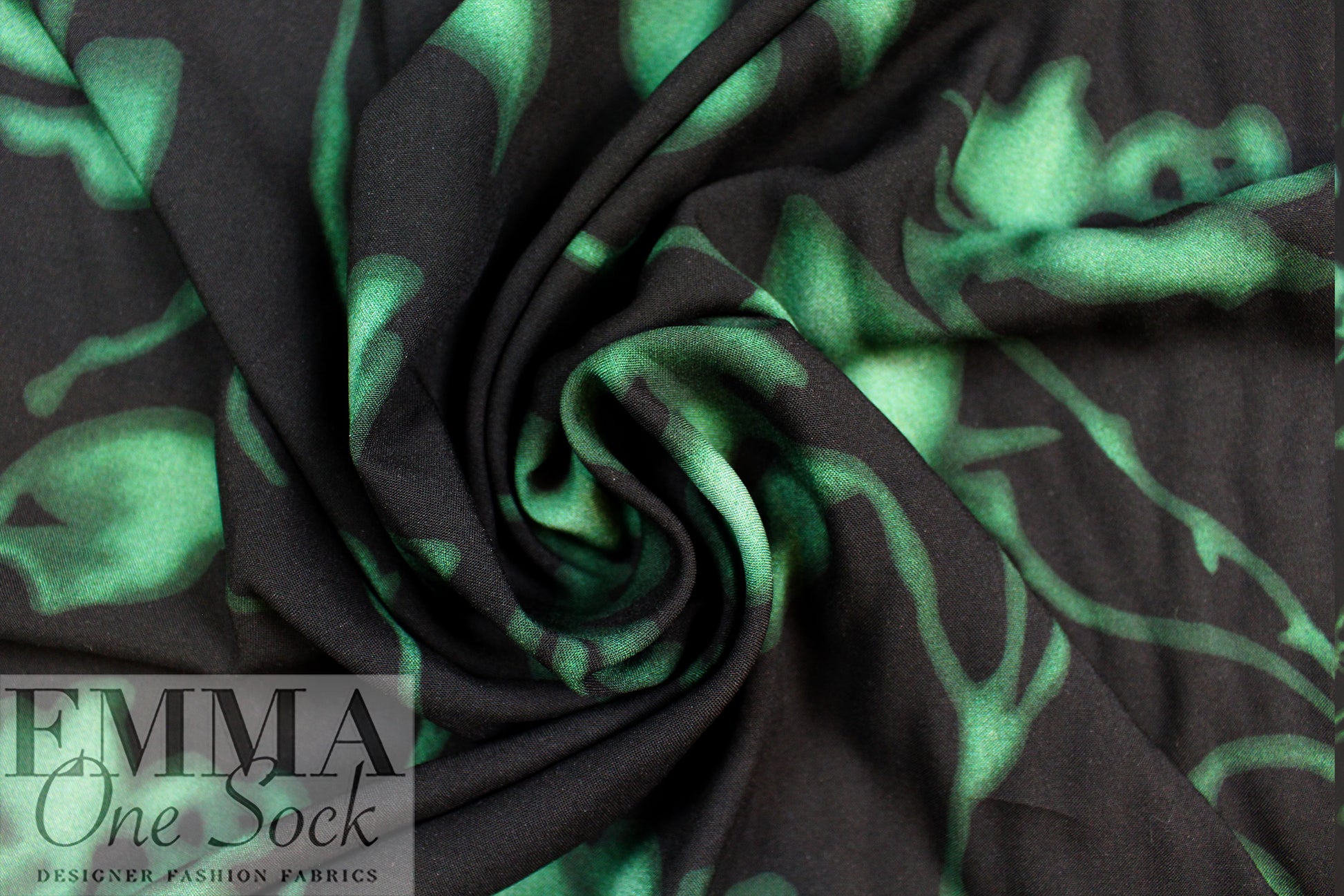 Italian 'whispering vines' viscose dressweight woven .625 yds