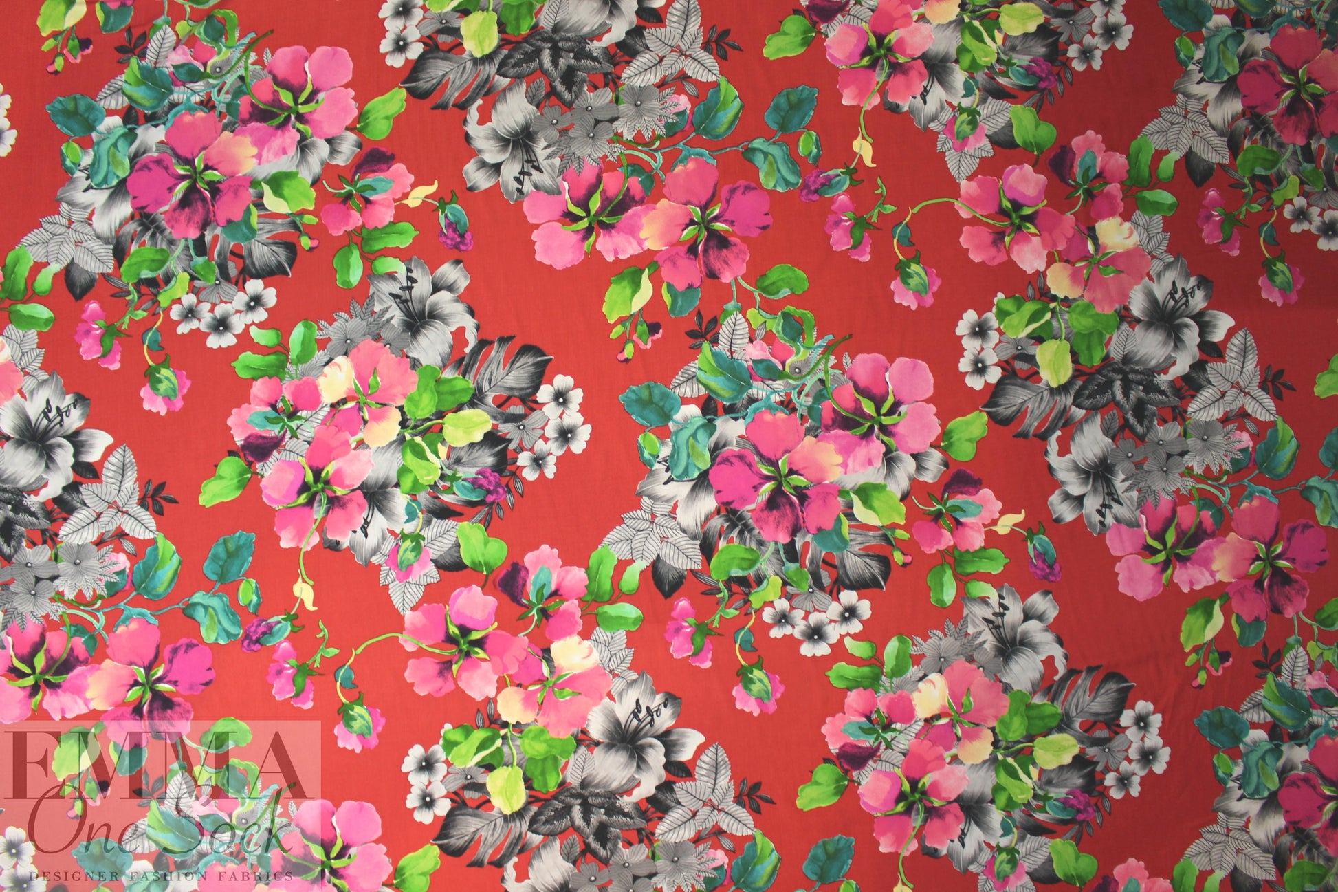 floral bouquets drapey viscose woven - red 1.875 yd
