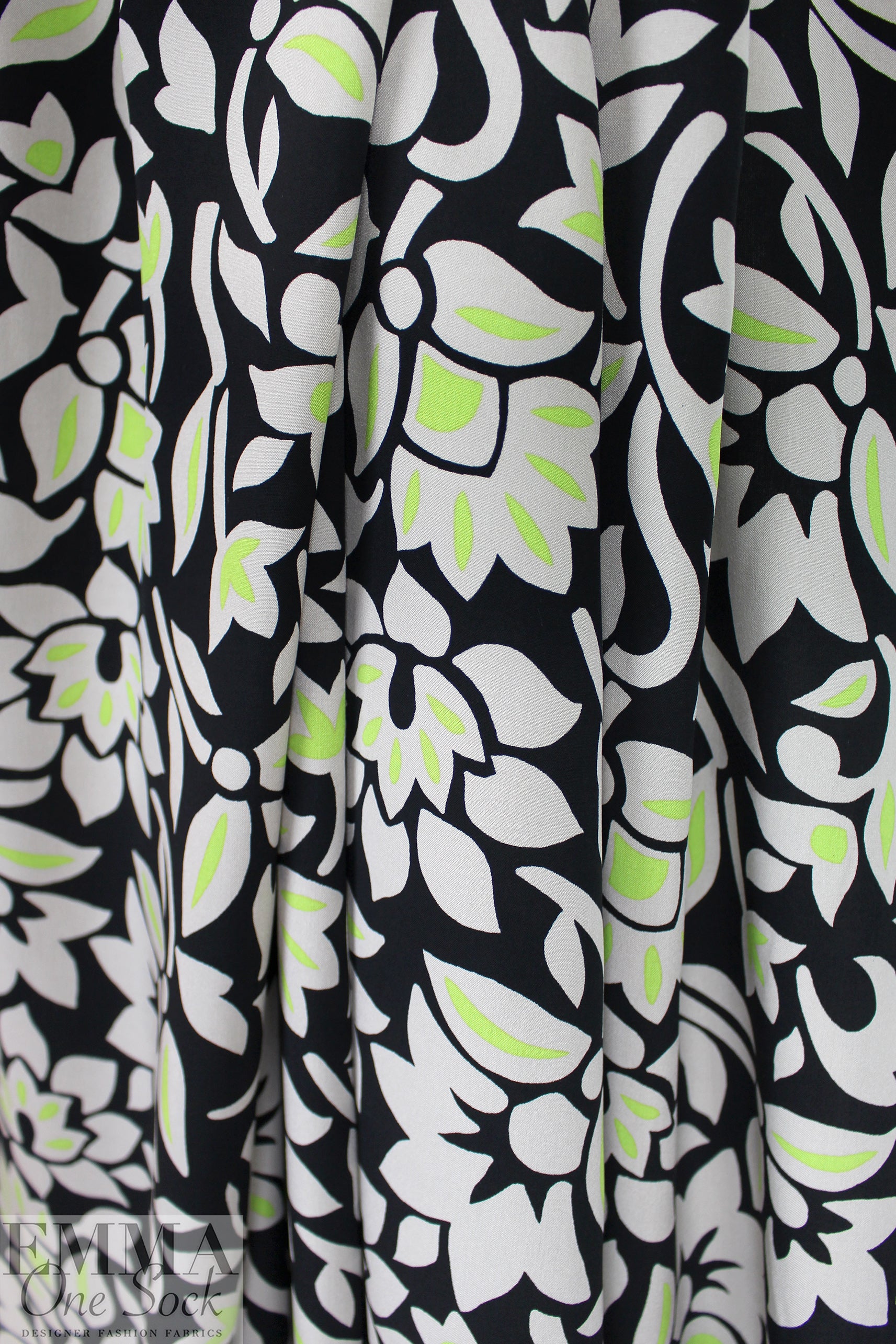 'jungle wanderer' viscose voile, Oeko Tex certified 1.75 yd