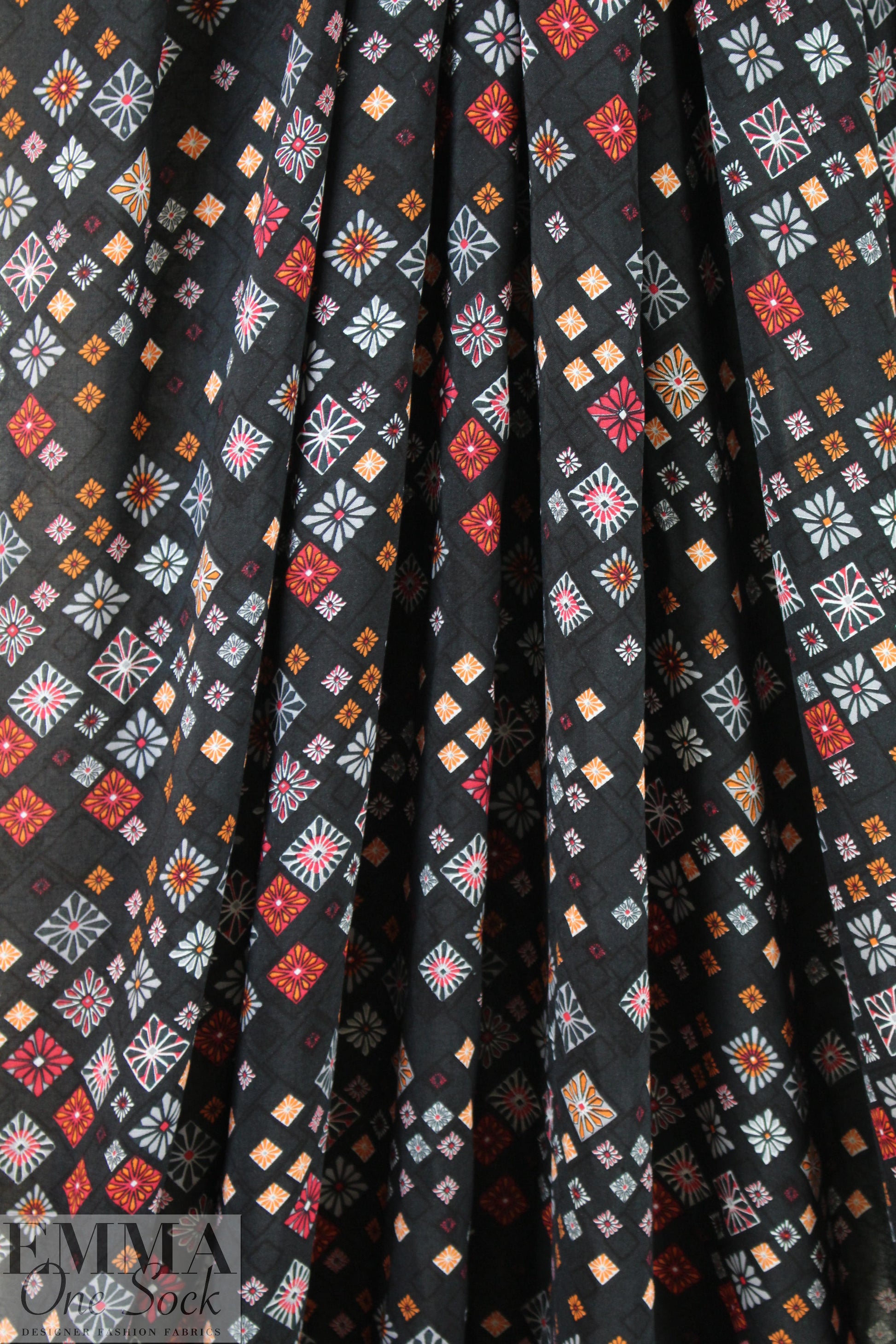 French viscose drapey woven - 'black bias graphic'