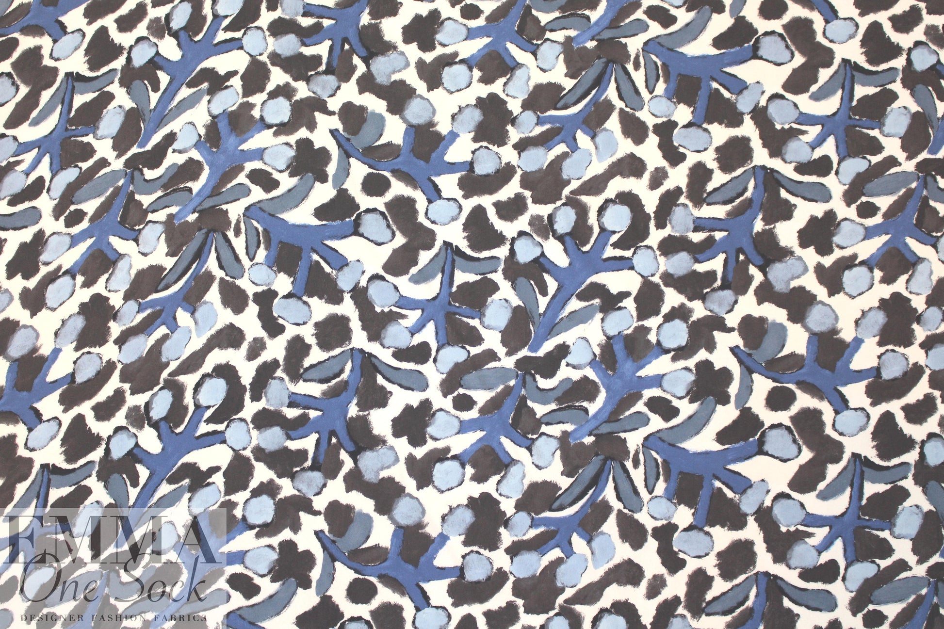 Mi11y blue/bark blooming graphic viscose crepe woven