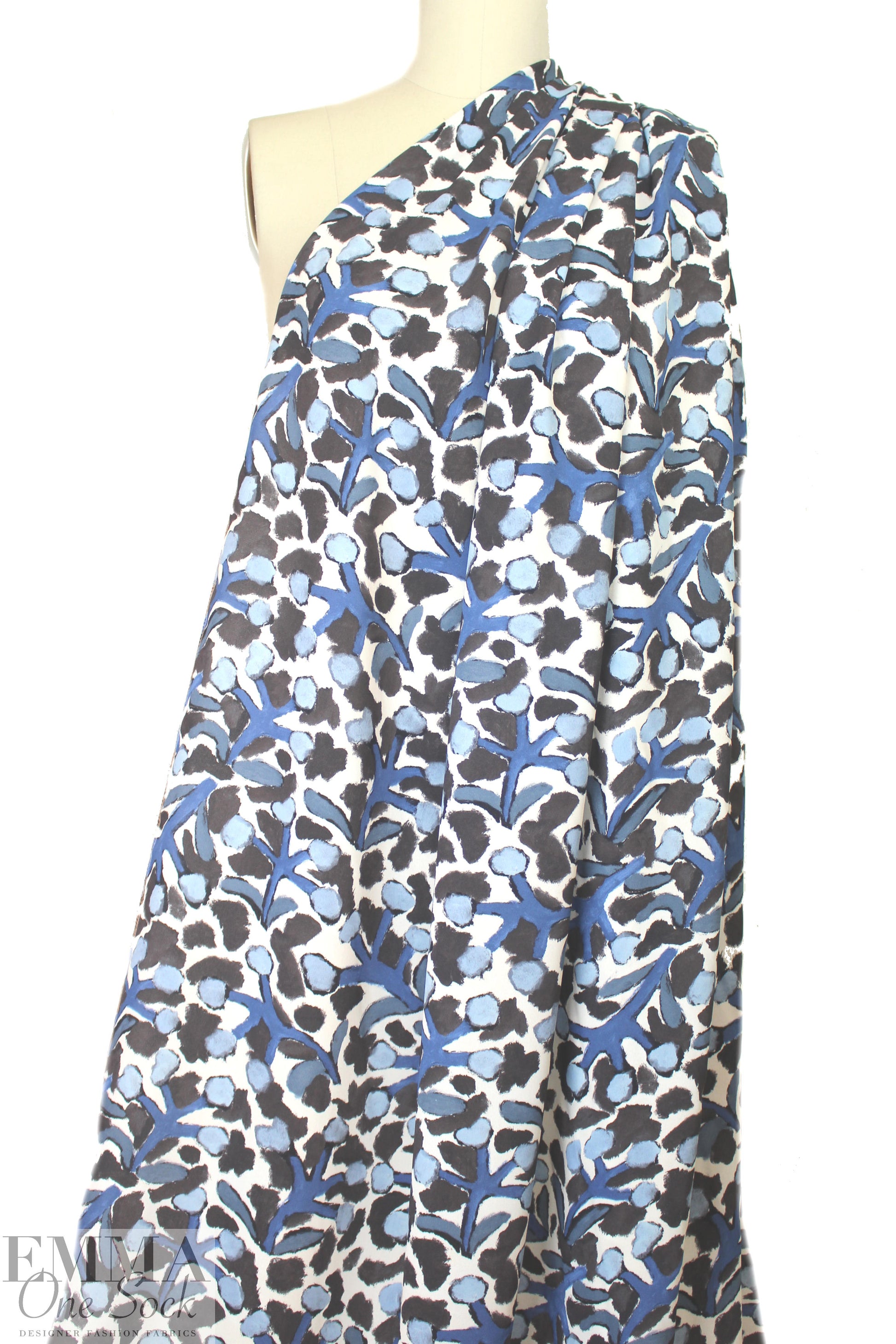 Mi11y blue/bark blooming graphic viscose crepe woven