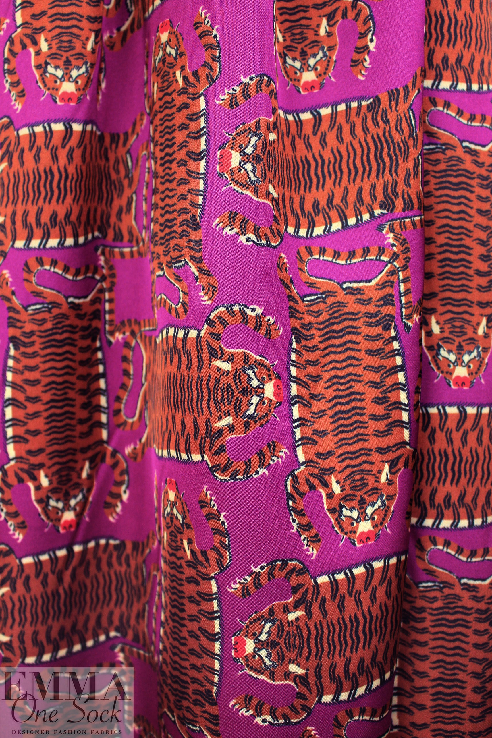 Rache1 Comey 'quirky tiger' satin face viscose woven 1.5 yds