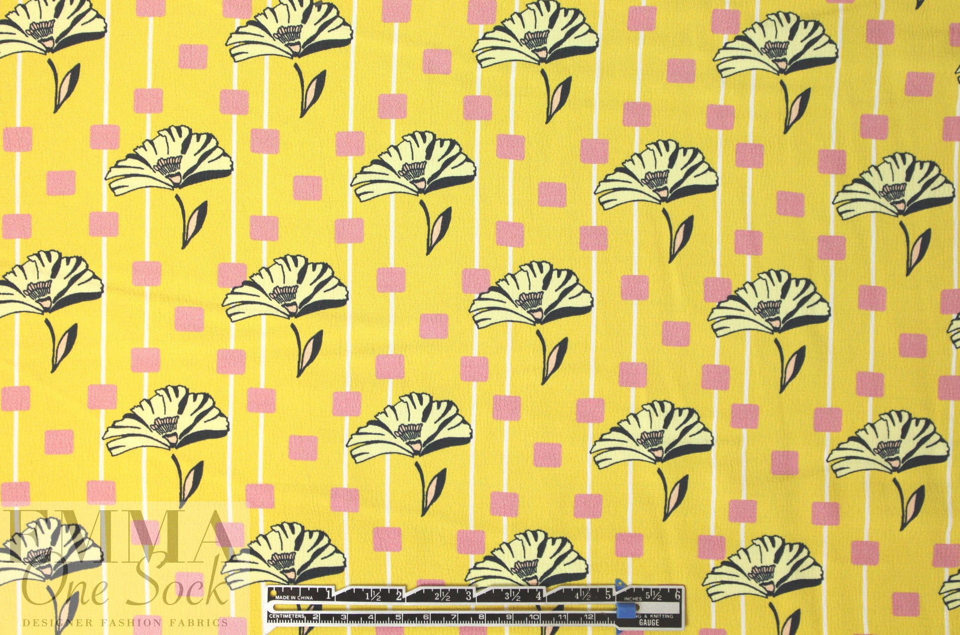 German viscose crepe woven - retro flower graphic
