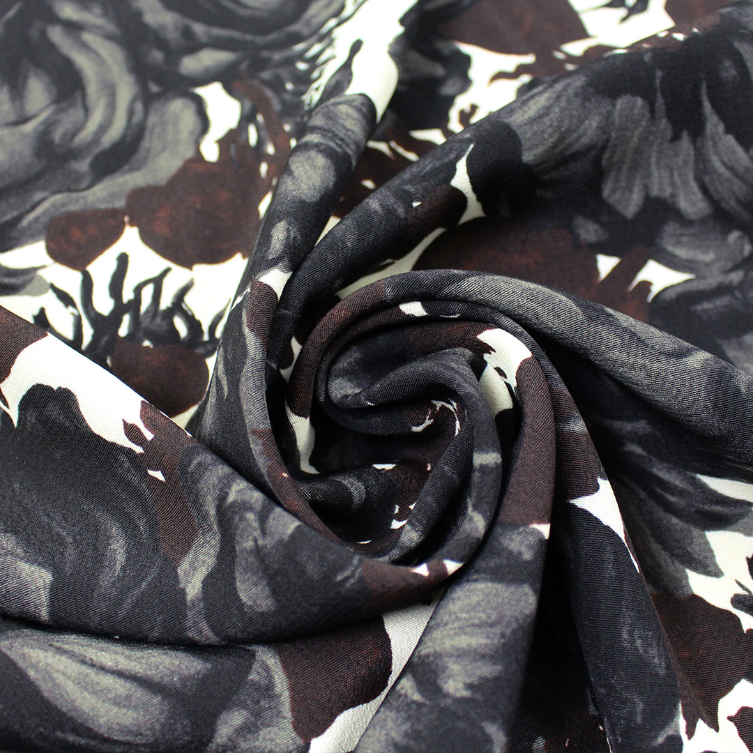 N0. 21 deadstock floral semi-opaque viscose crepe woven 1.125 yds