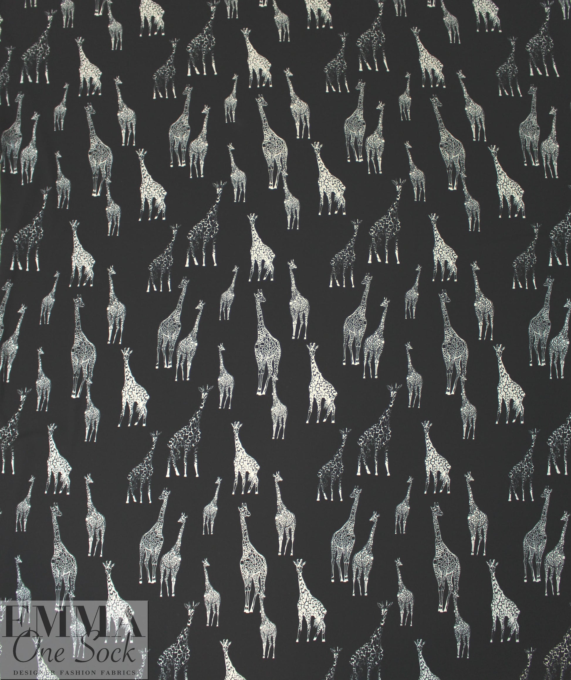 CA designer poly crepe woven - giraffe
