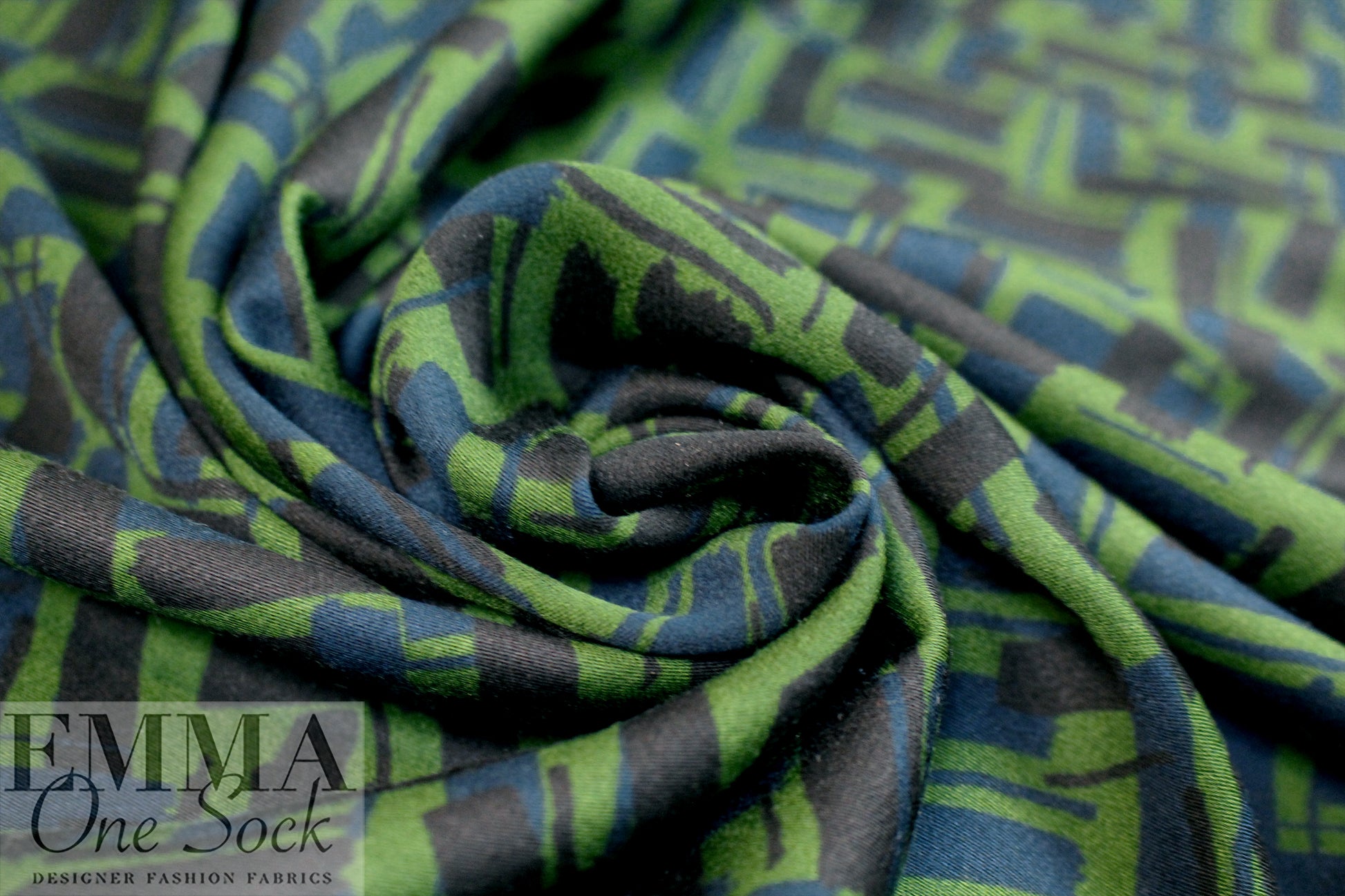 Italian 'inky dashes' viscose crepe 1.375 yd