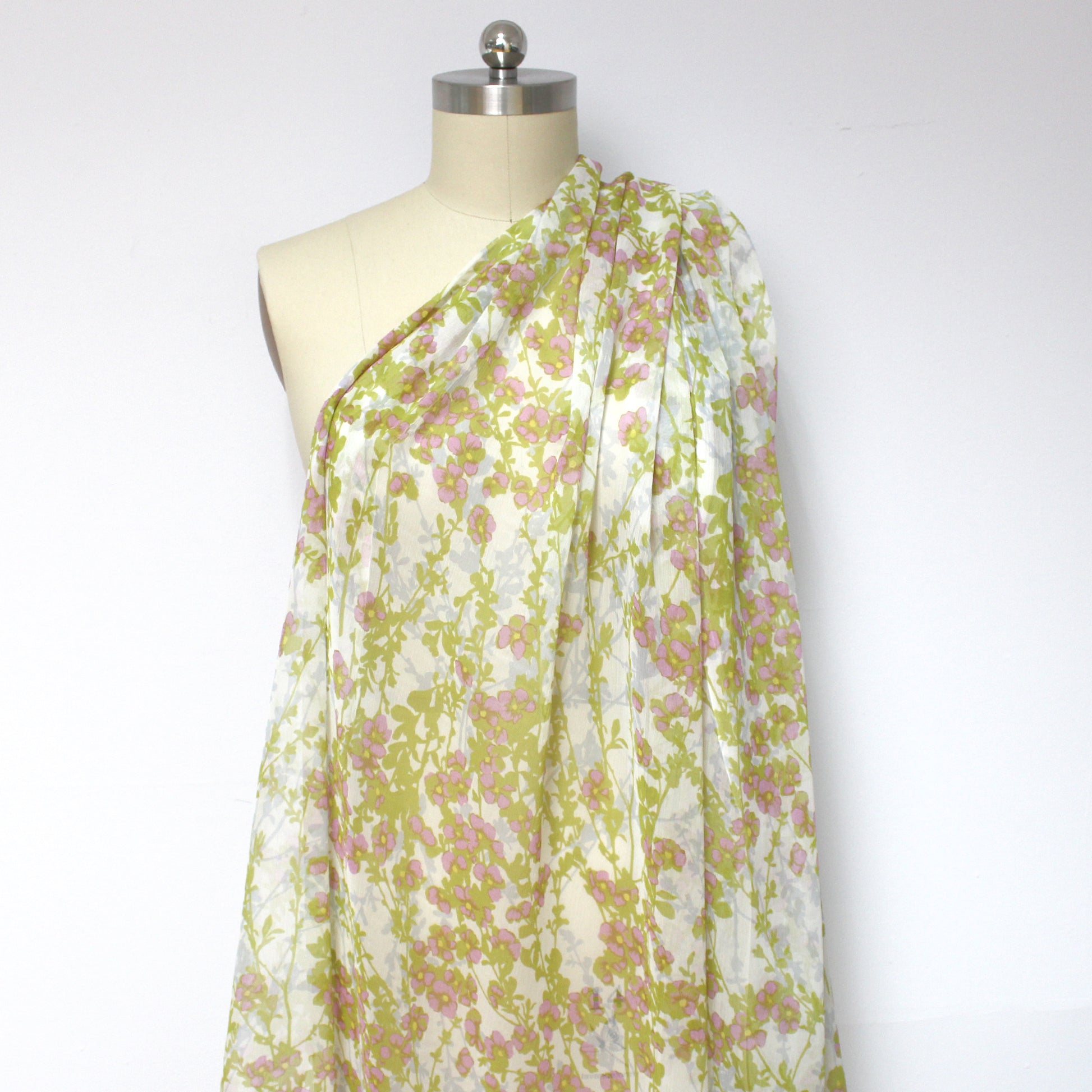 Italian 'vineyard floral' crinkle texture viscose yoryu