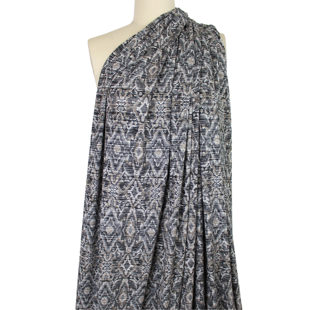 'diamondback scroll' viscose blend variegated knit - gray/taupe .9 yds