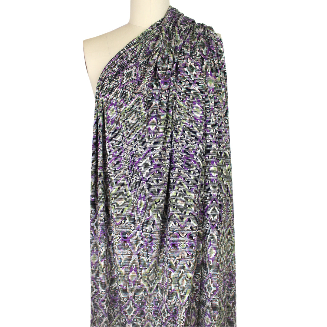 'diamondback scroll' viscose blend variegated knit - violet/loden 1.25 yds