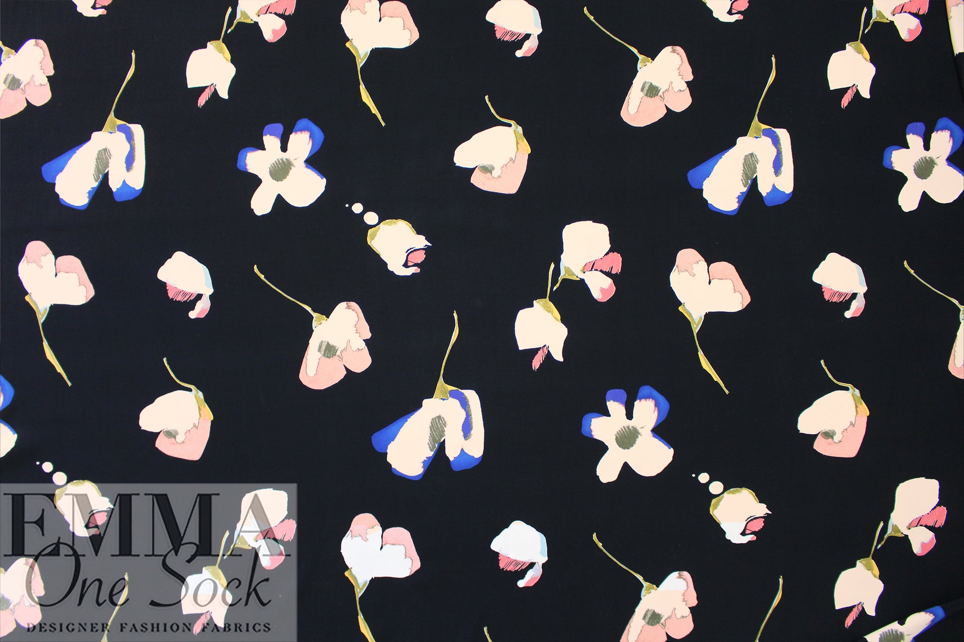 M@x Mara viscose '4-ply' satin-back woven - dreamy floral 1.66 yd