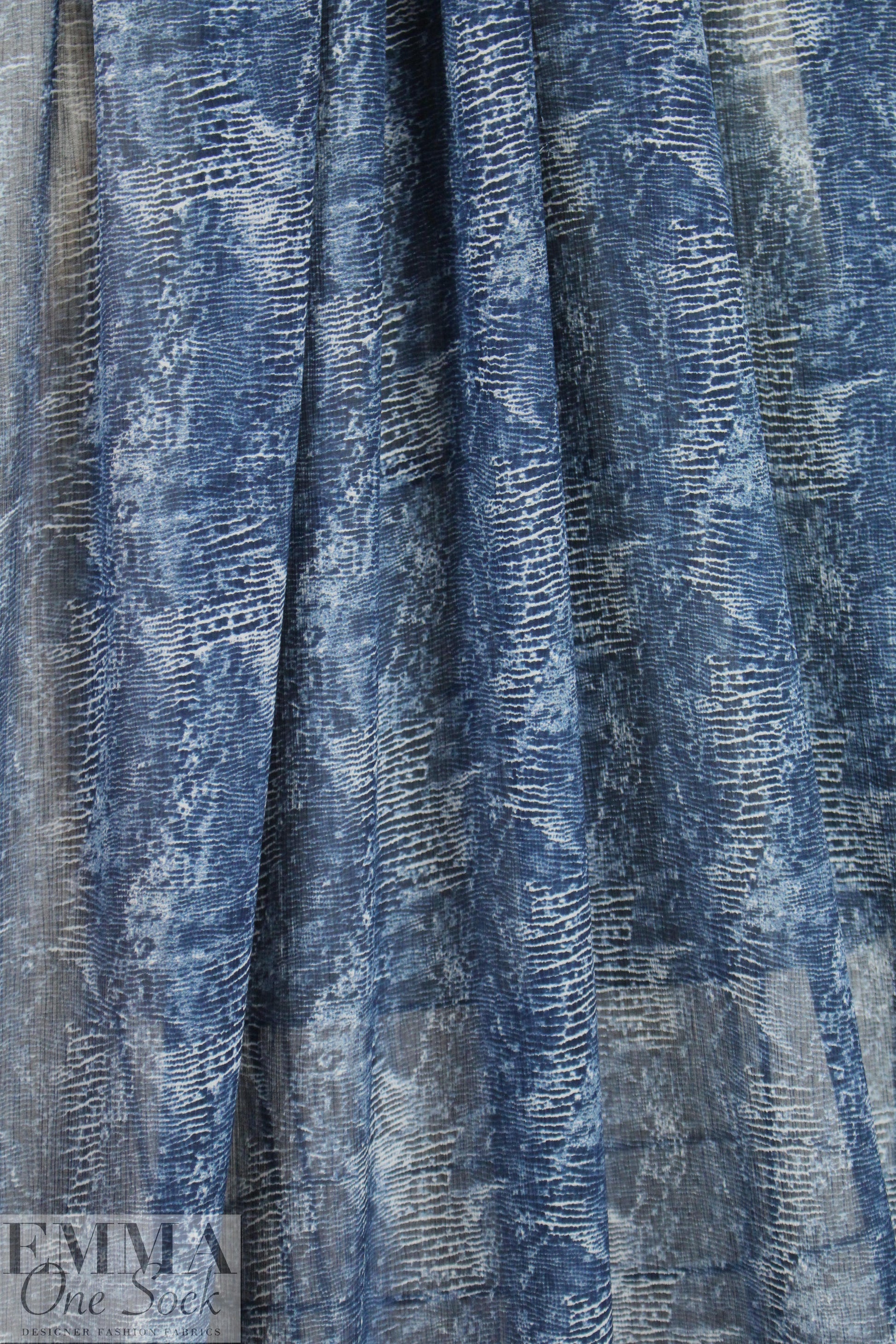 Italian viscose/silk - cellular abstract