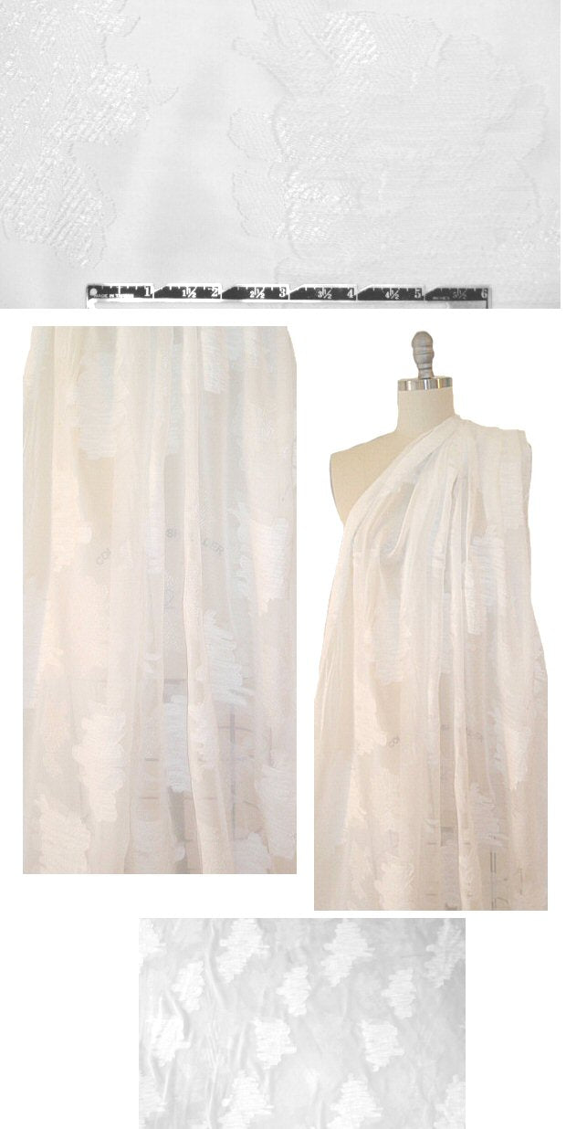 famous designer clip weave motif sheer - white