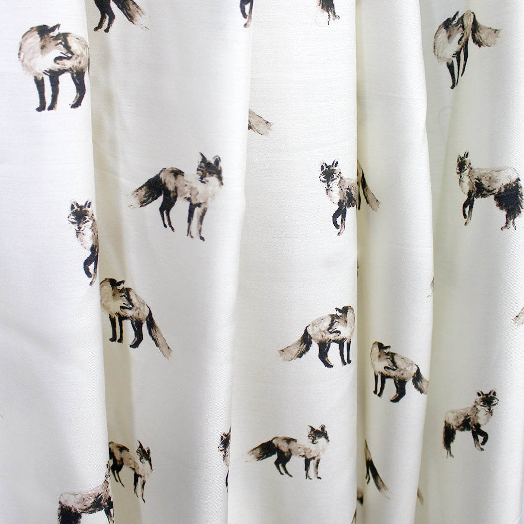 Italian 'sly fox' viscose/silk twill woven .625 yds