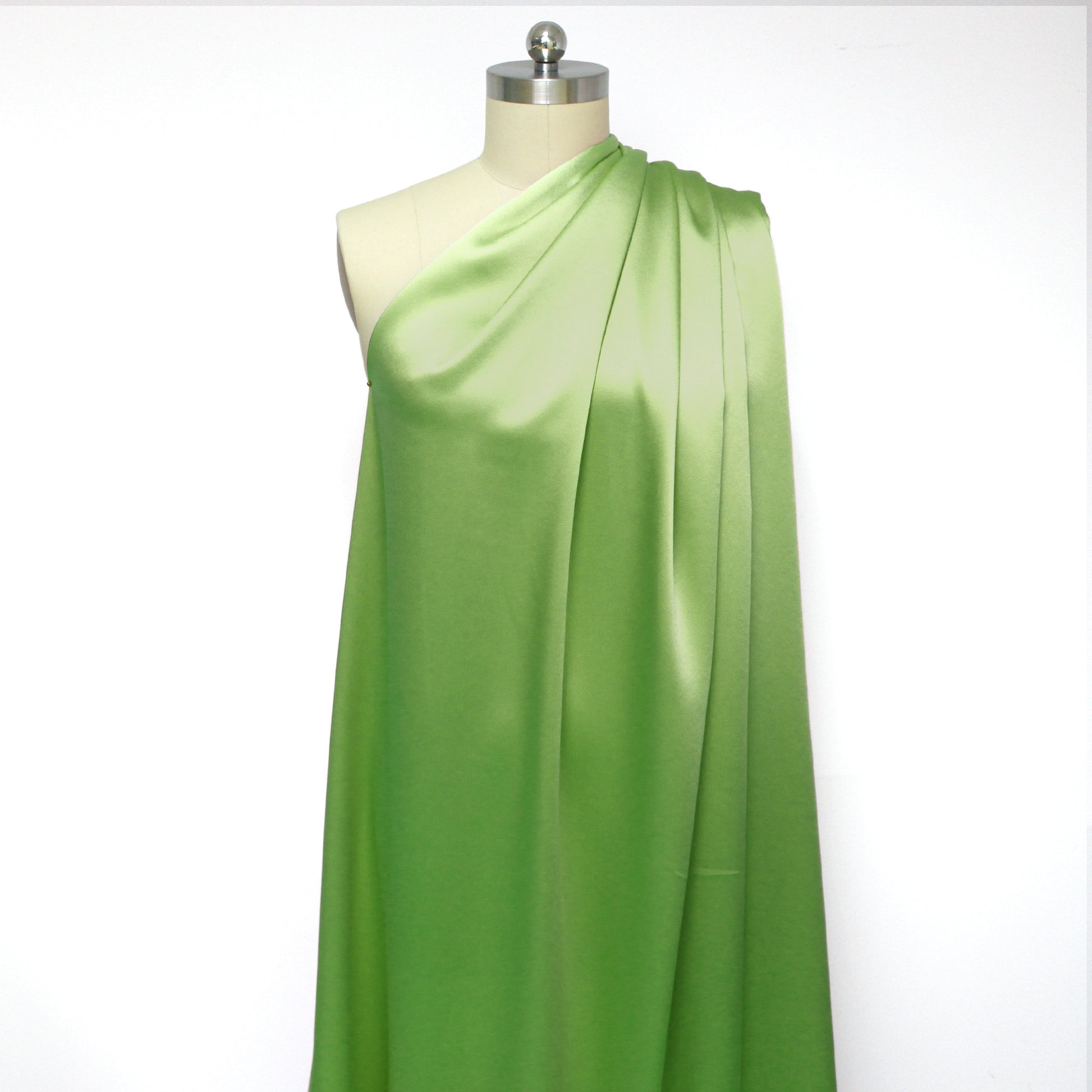 G1venchy luxe viscose crepe woven - mojito
