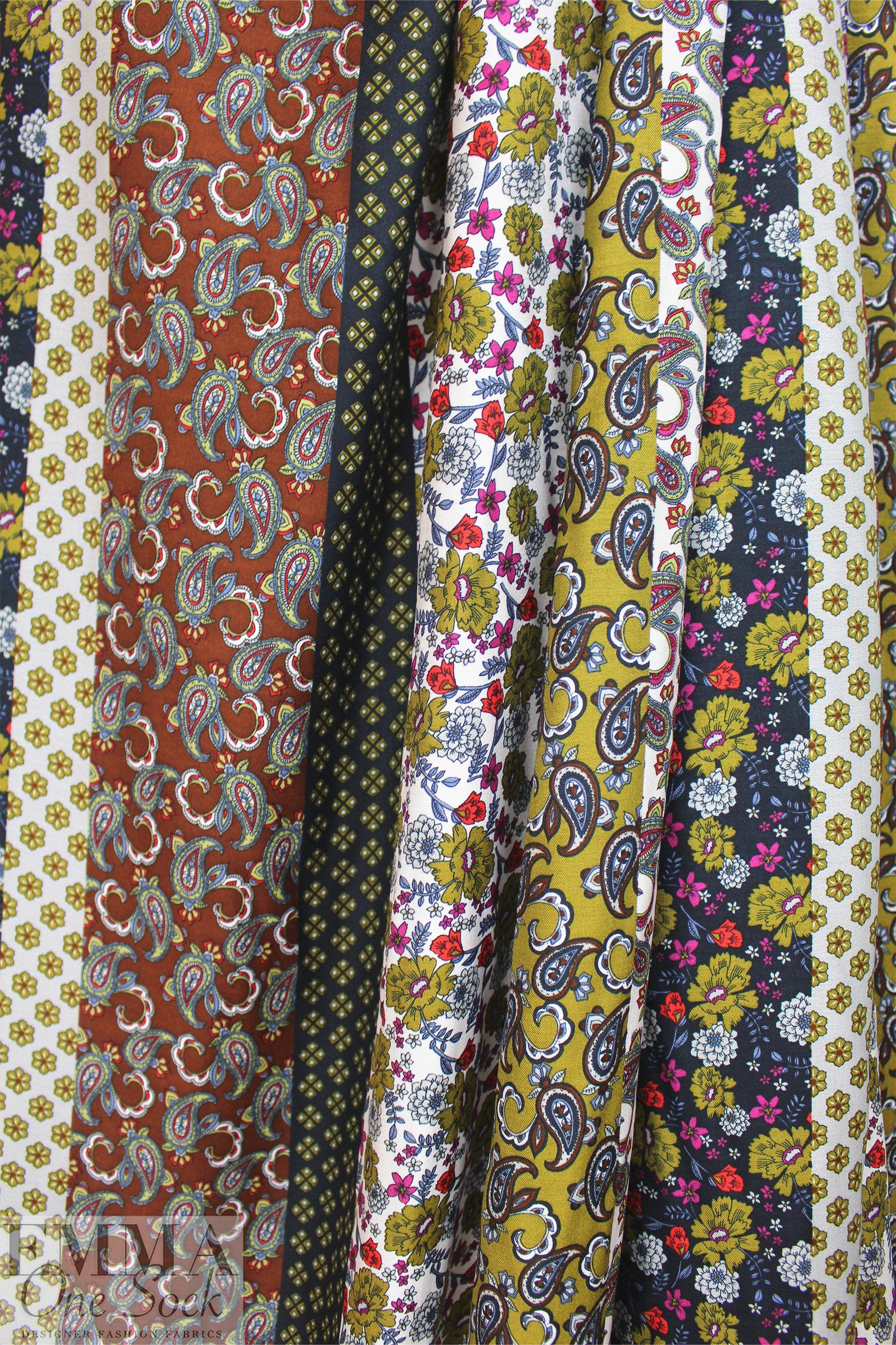 Italian designer 'bohemian stripes' viscose/silk twill woven 2.25 yd