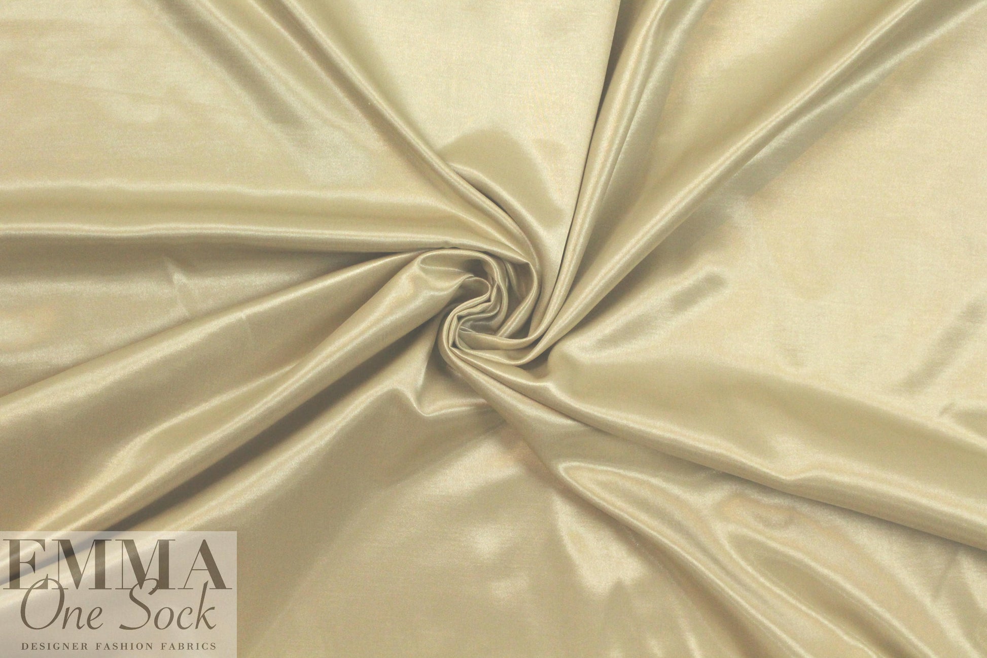 warm back coat lining - champagne .66 yds