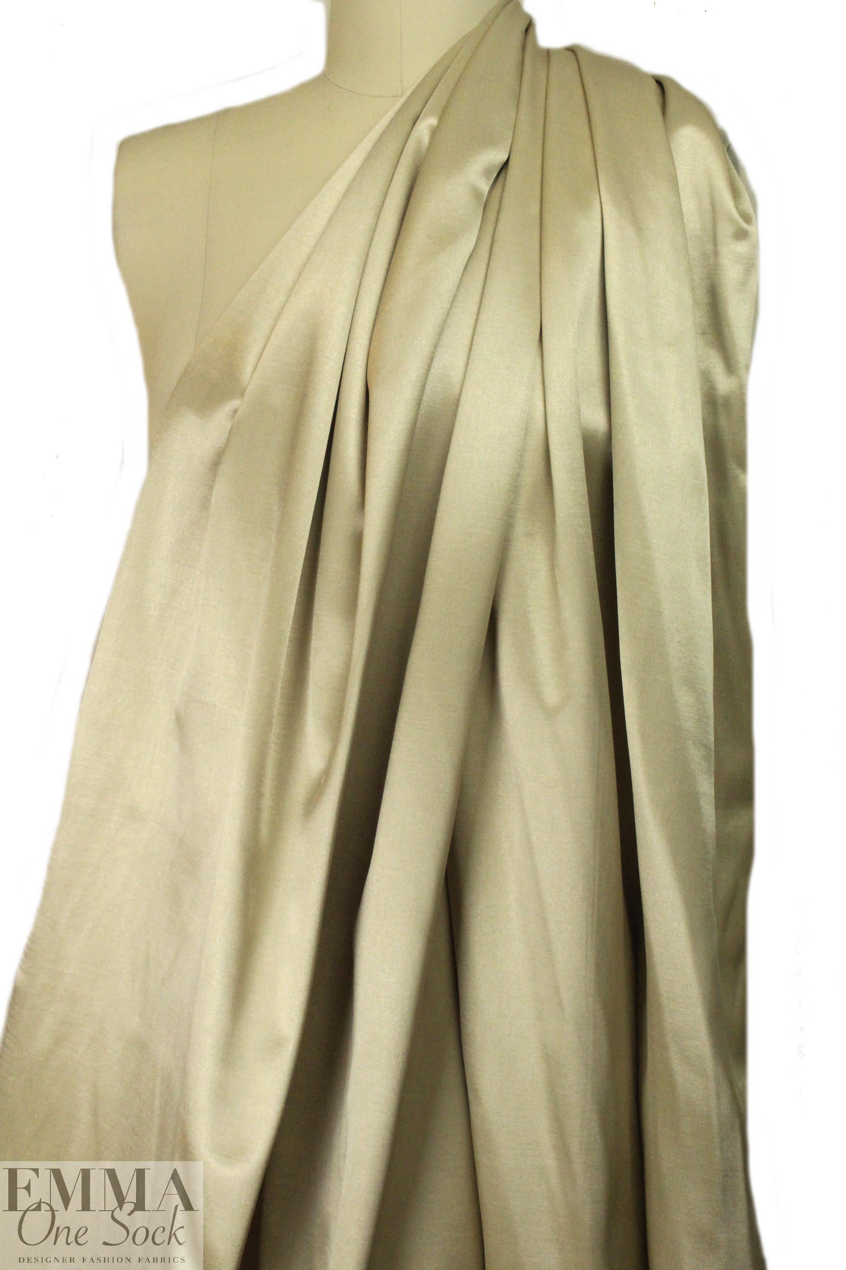 warm back coat lining - champagne 1.875 yds