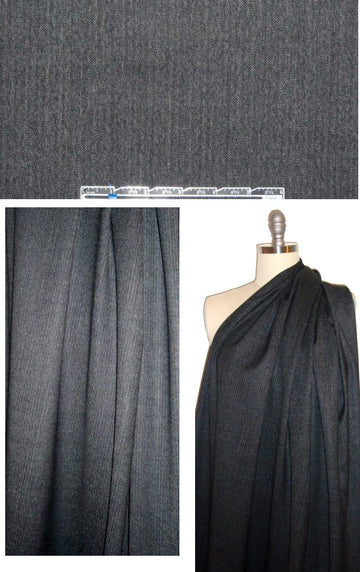 The R0w wool/lycra mini herringbone suiting 1.625 yd