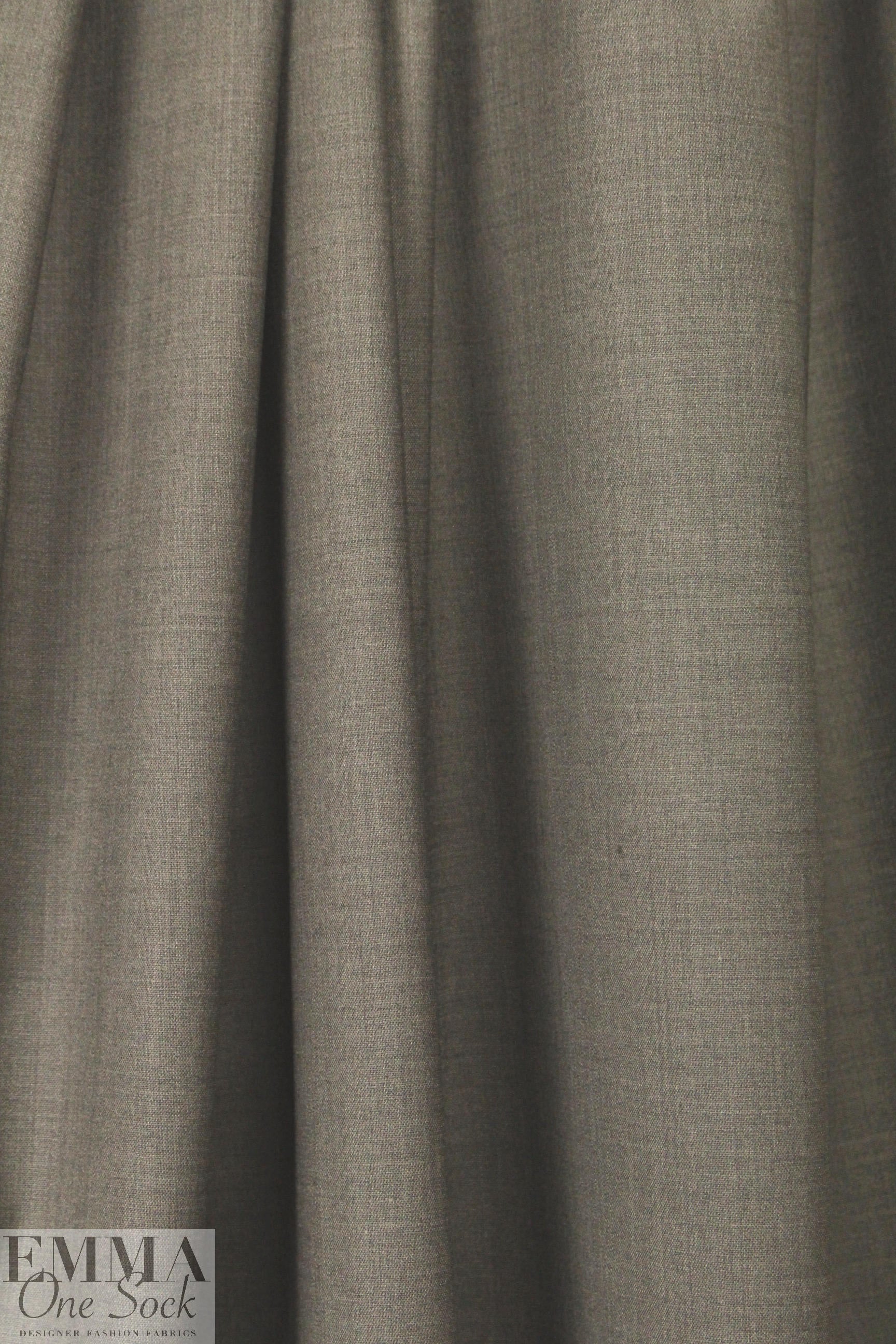 Italian stretch wool suiting - woodsy brown