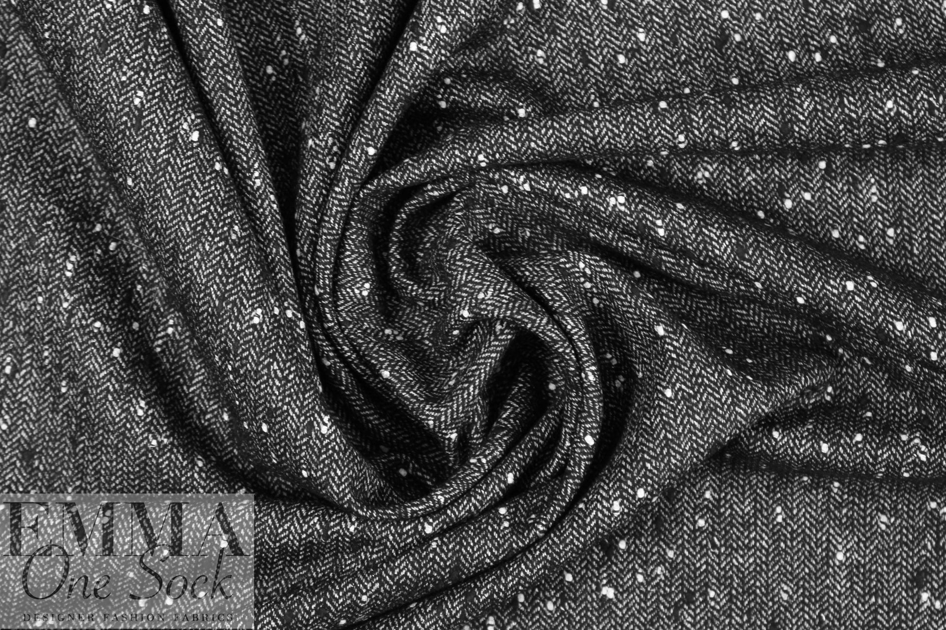 Italian black/white wool blend herringbone tweed suiting