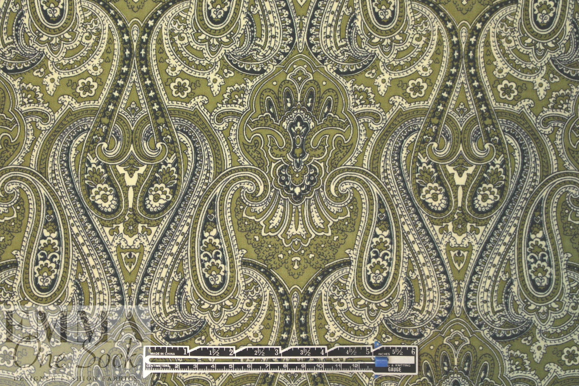 NY designer boa paisley medallion vintage wool challis 2 yds