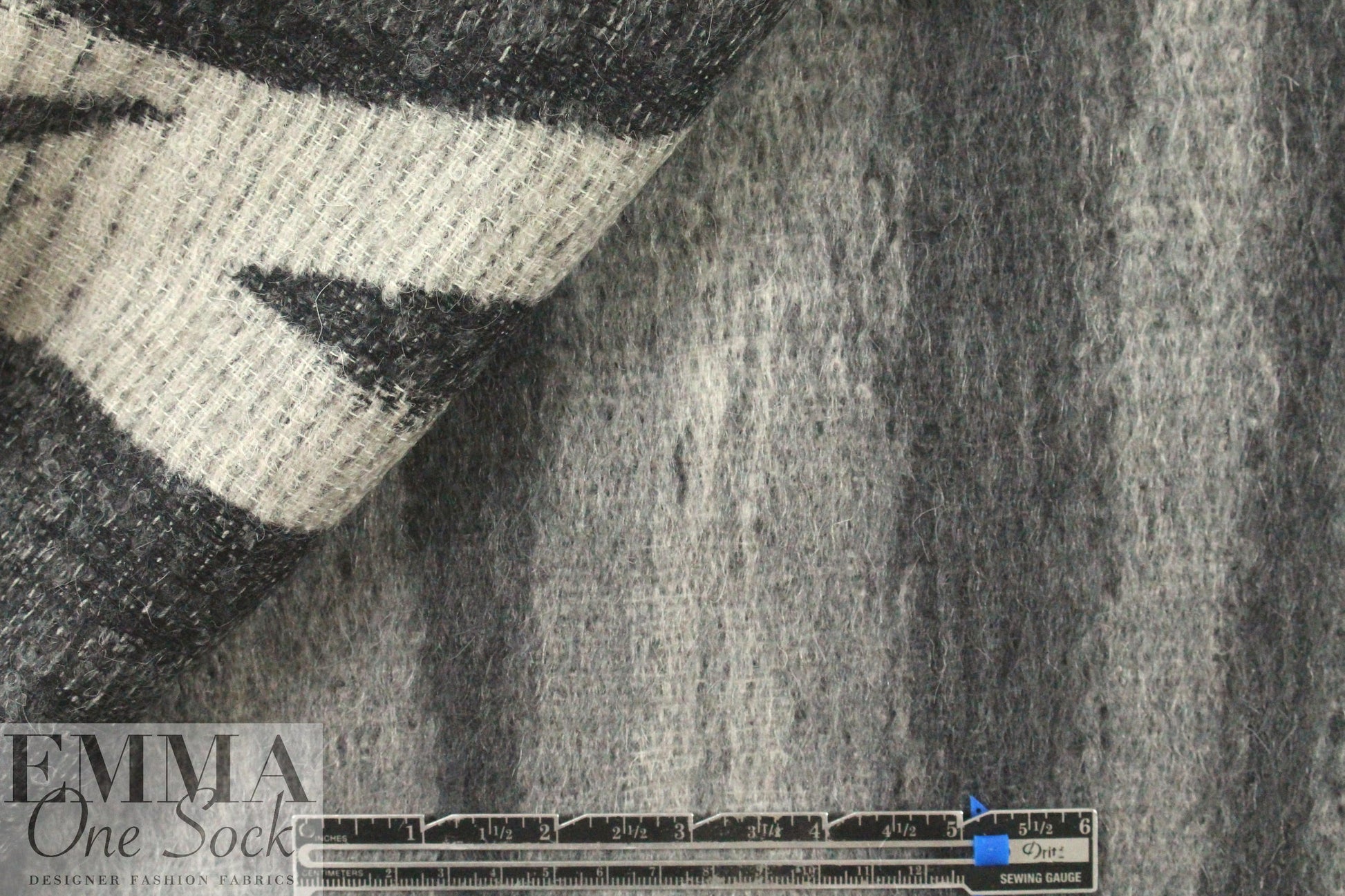 Italian wool/angora abstract design coating - gray 1.5 yd