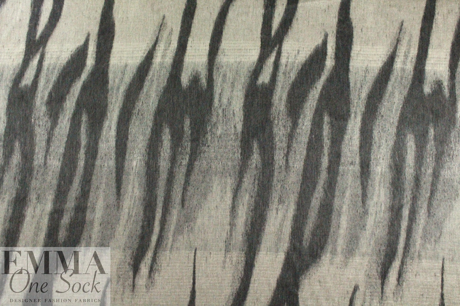 Italian wool/angora abstract design coating - gray