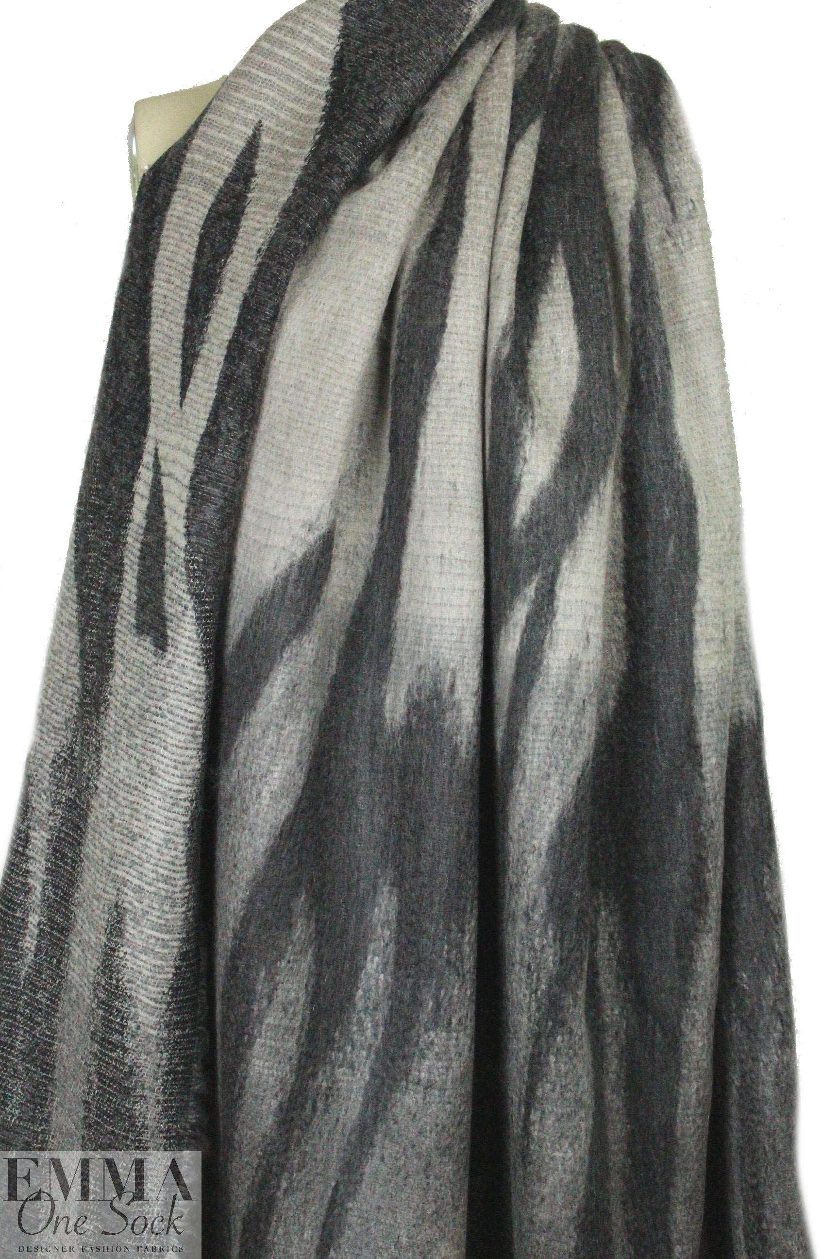 Italian wool/angora abstract design coating - gray