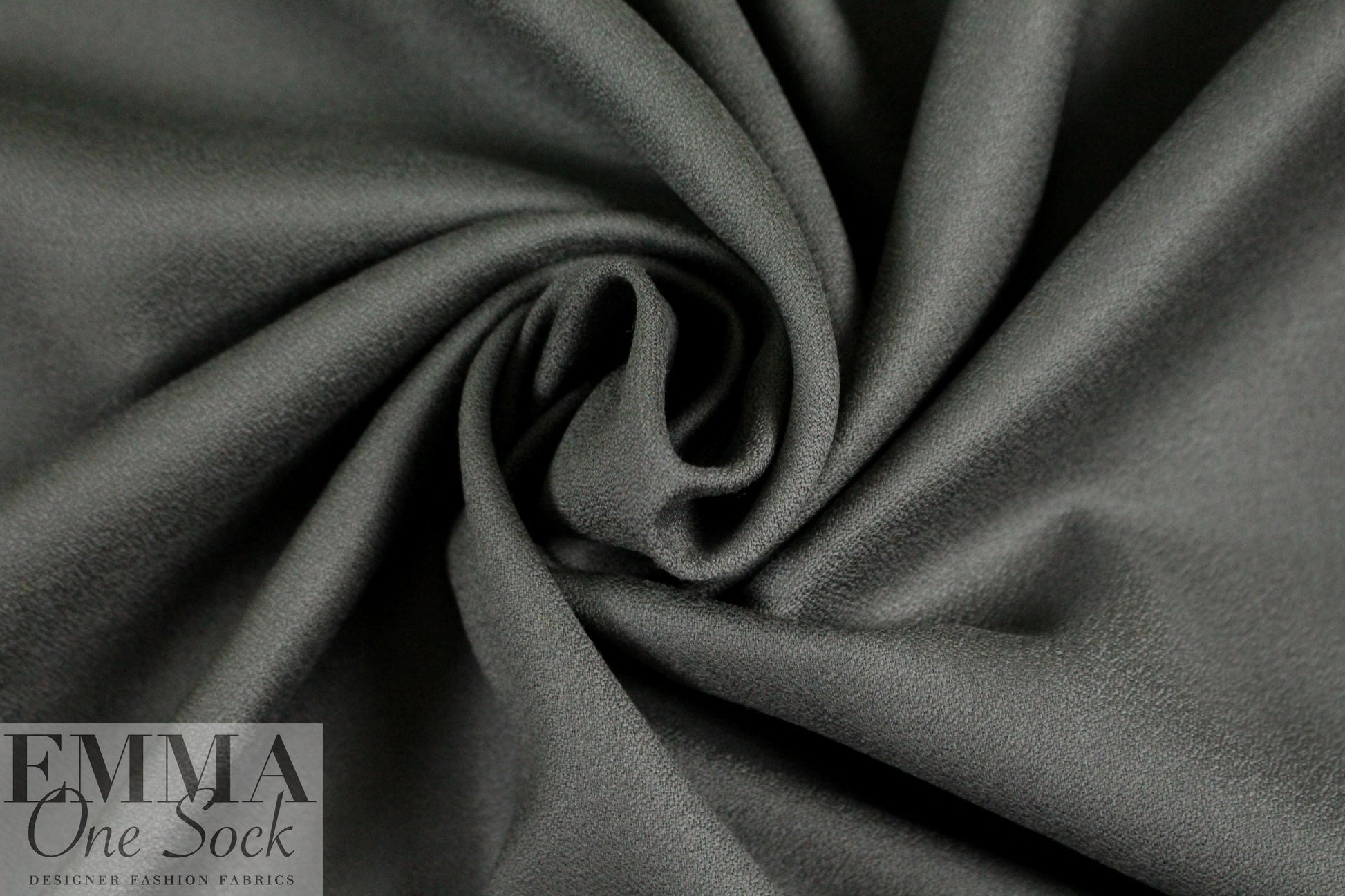100% wool crepe - ELEPHANT GRAY .625 yds