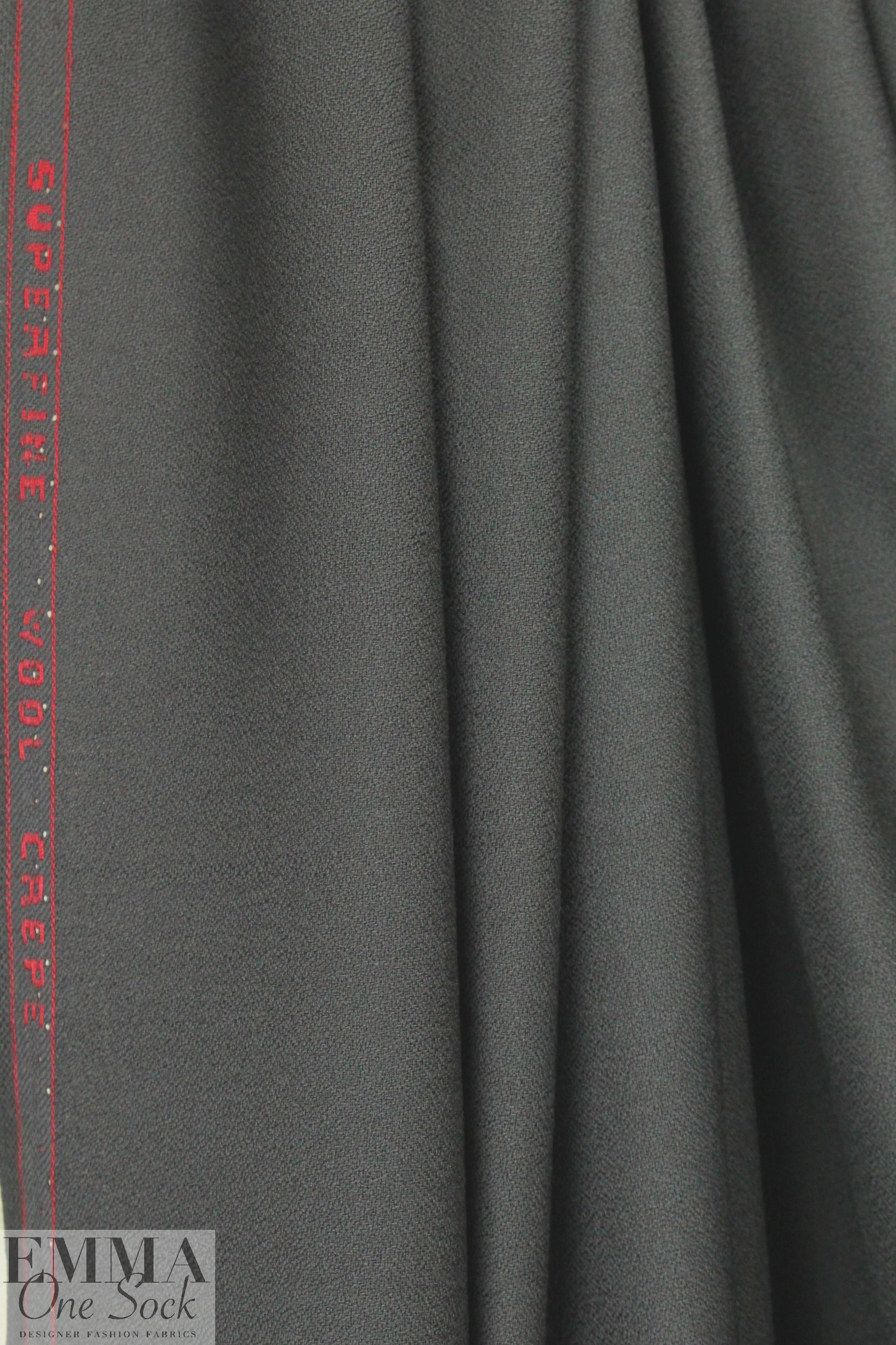 100% wool crepe - ELEPHANT GRAY 1.75 yd